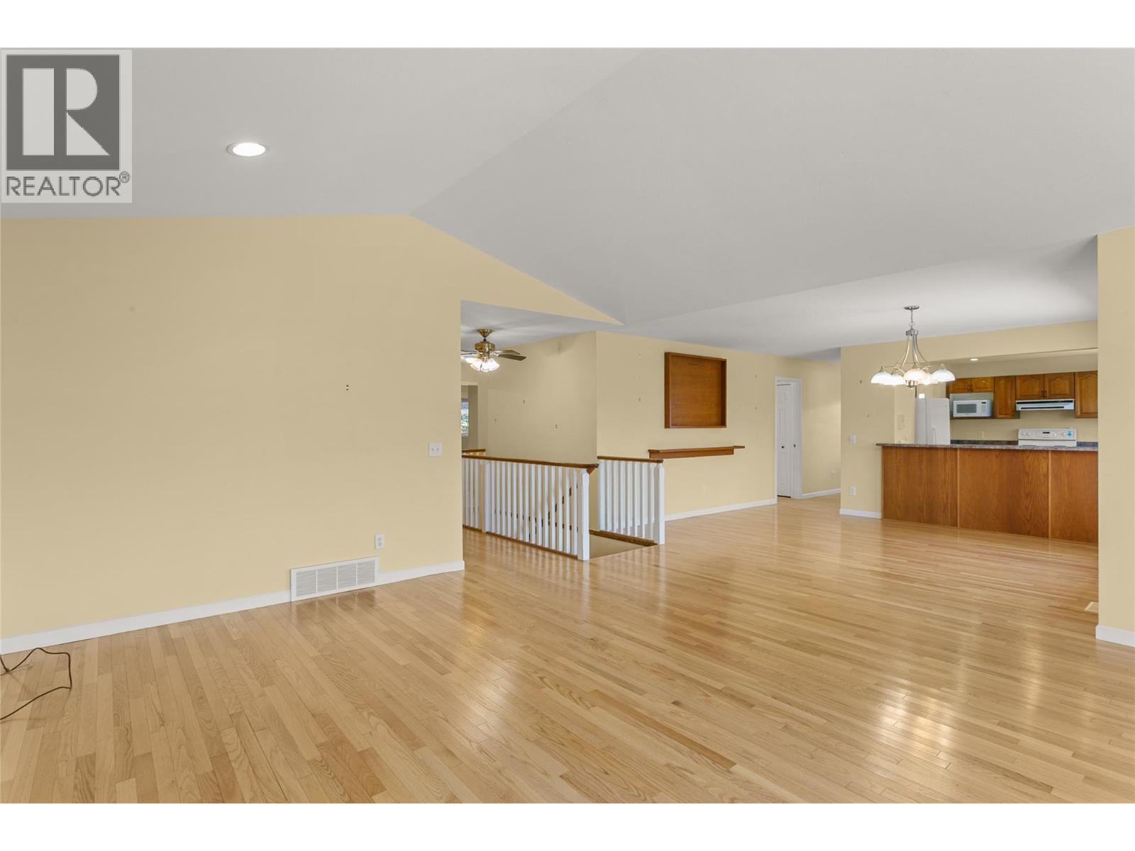 16575 Toby Road, Lake Country, British Columbia  V4V 1C3 - Photo 7 - 10401674