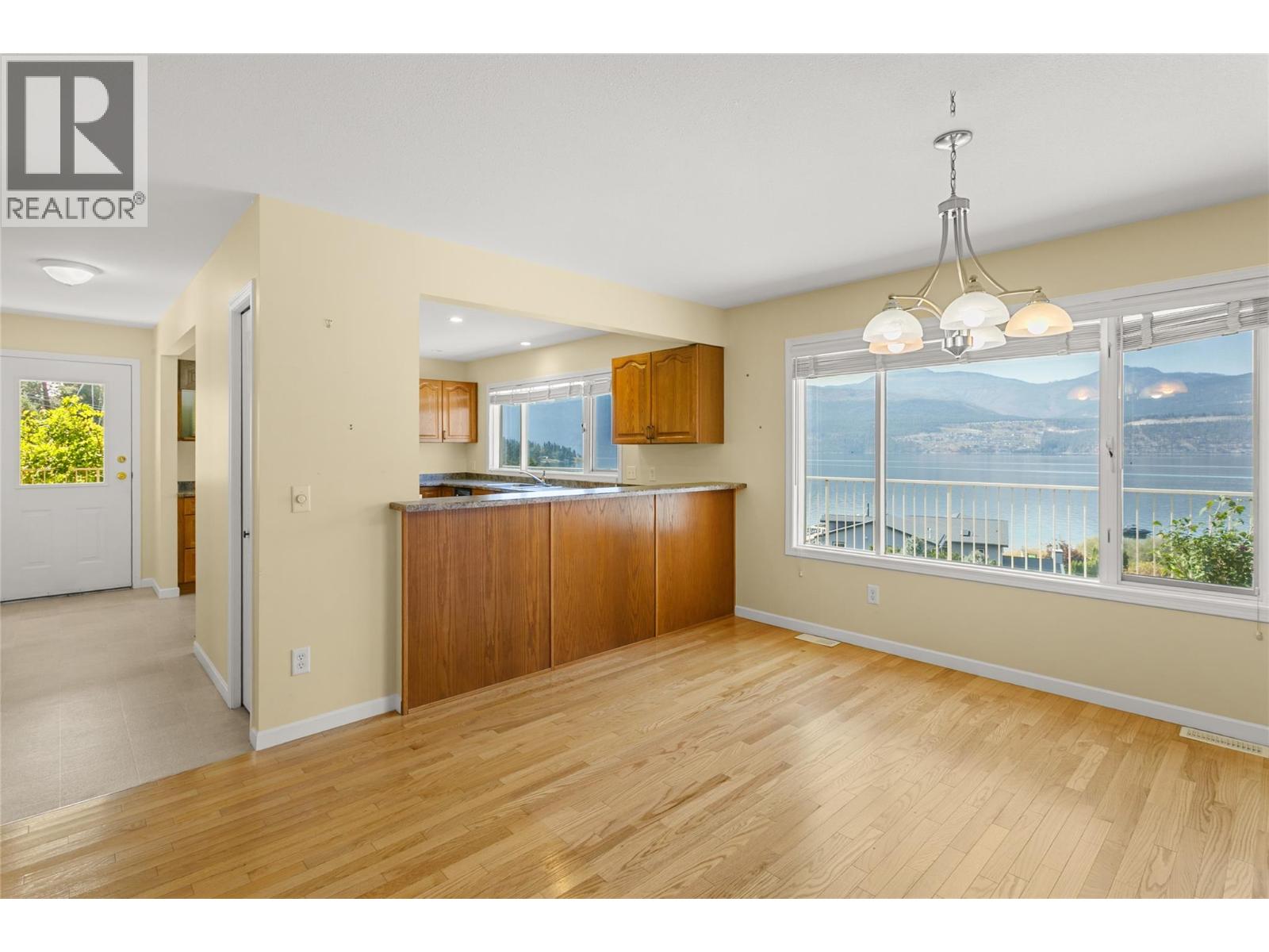16575 Toby Road, Lake Country, British Columbia  V4V 1C3 - Photo 8 - 10401674