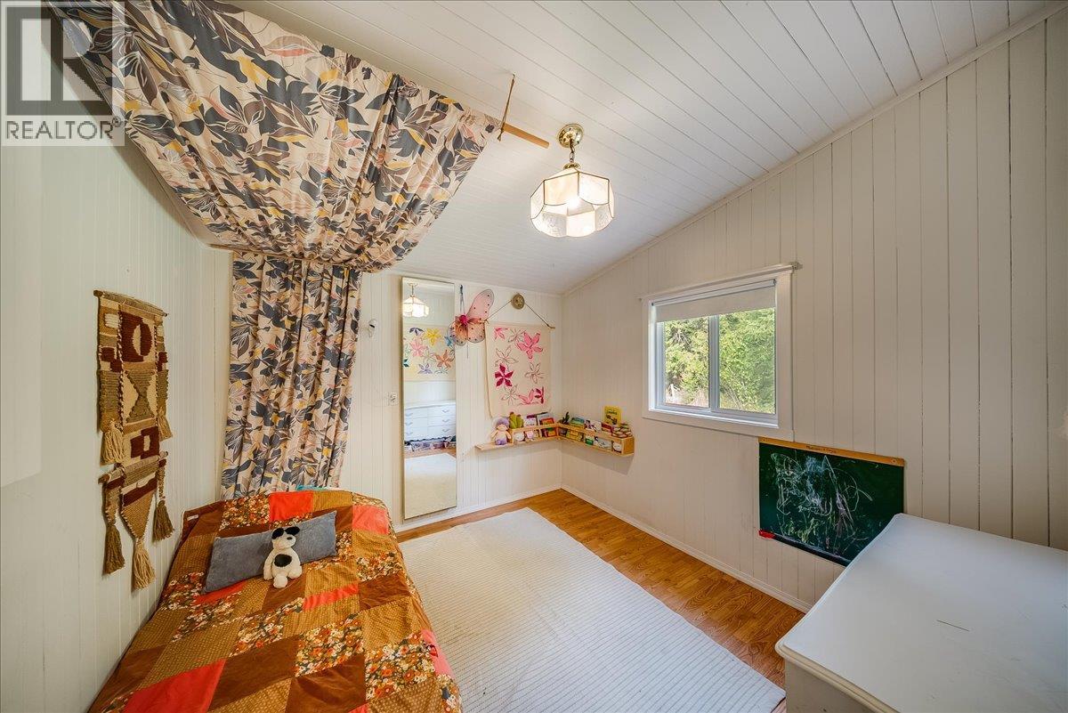 2396 Nault Road, Pass Creek, British Columbia  V1N 4T5 - Photo 24 - 10401860