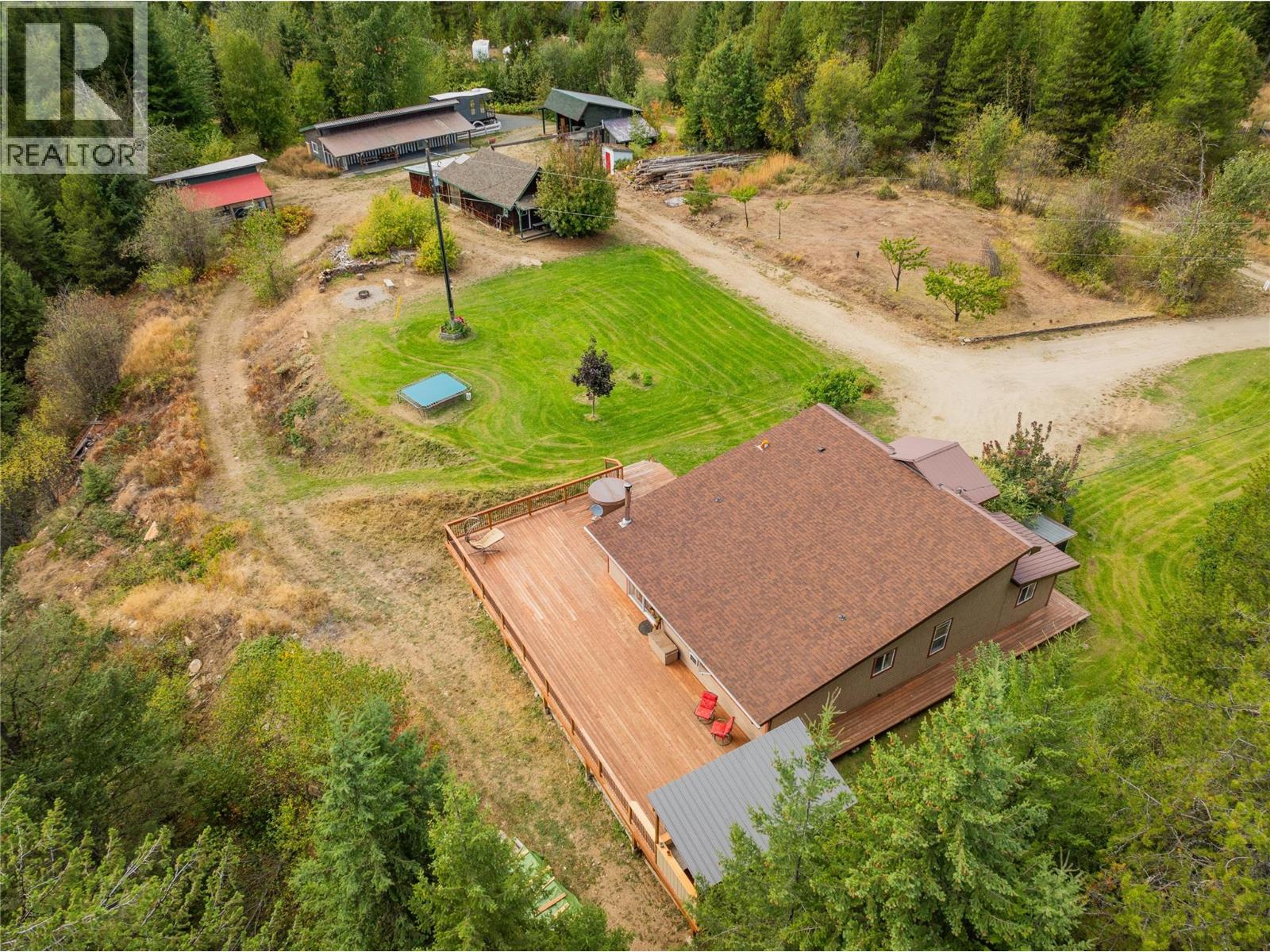 2396 Nault Road, Pass Creek, British Columbia  V1N 4T5 - Photo 3 - 10401860