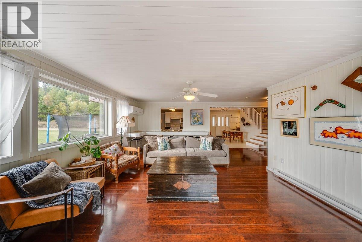2396 Nault Road, Pass Creek, British Columbia  V1N 4T5 - Photo 34 - 10401860