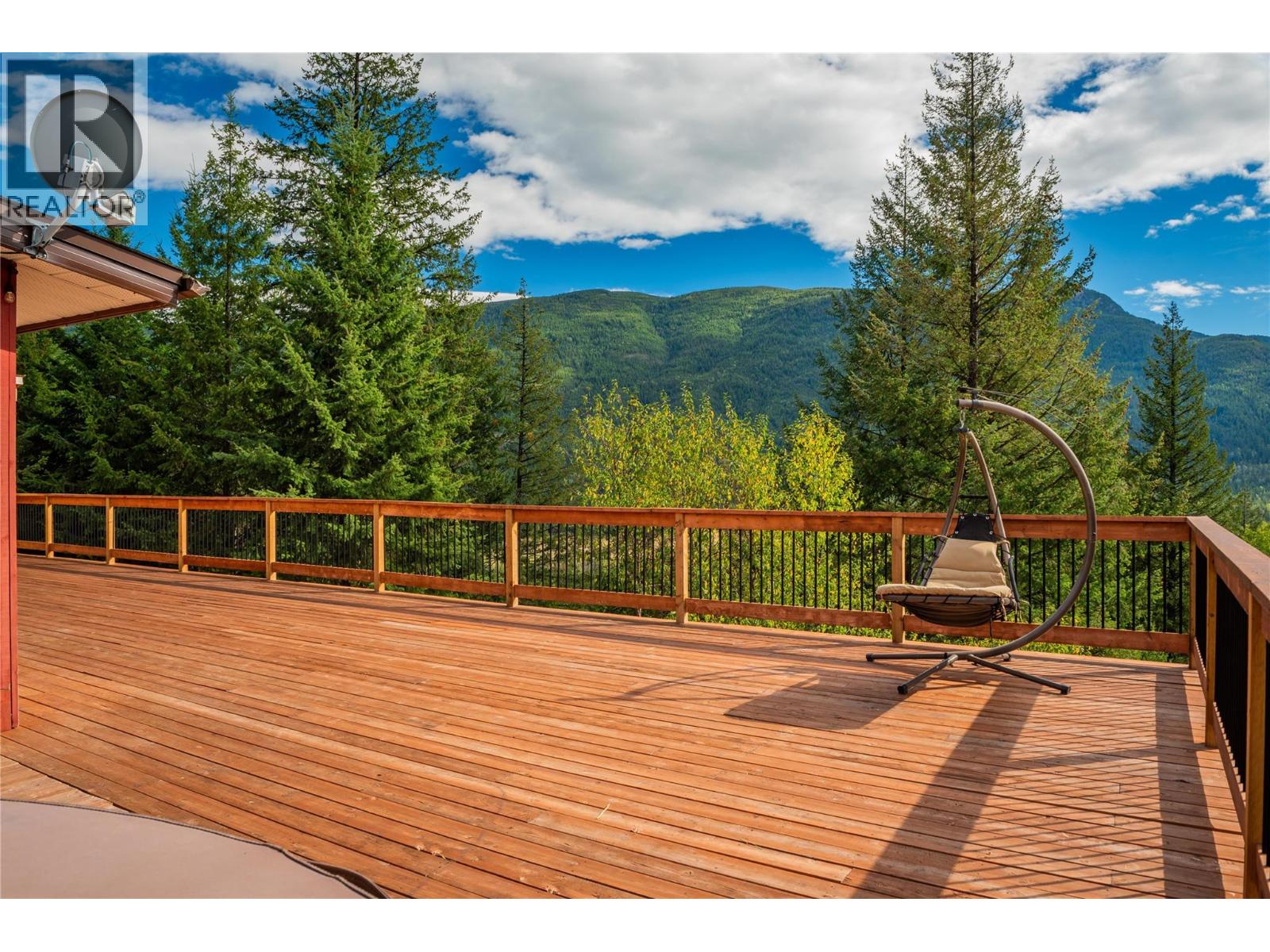 2396 Nault Road, Pass Creek, British Columbia  V1N 4T5 - Photo 37 - 10401860
