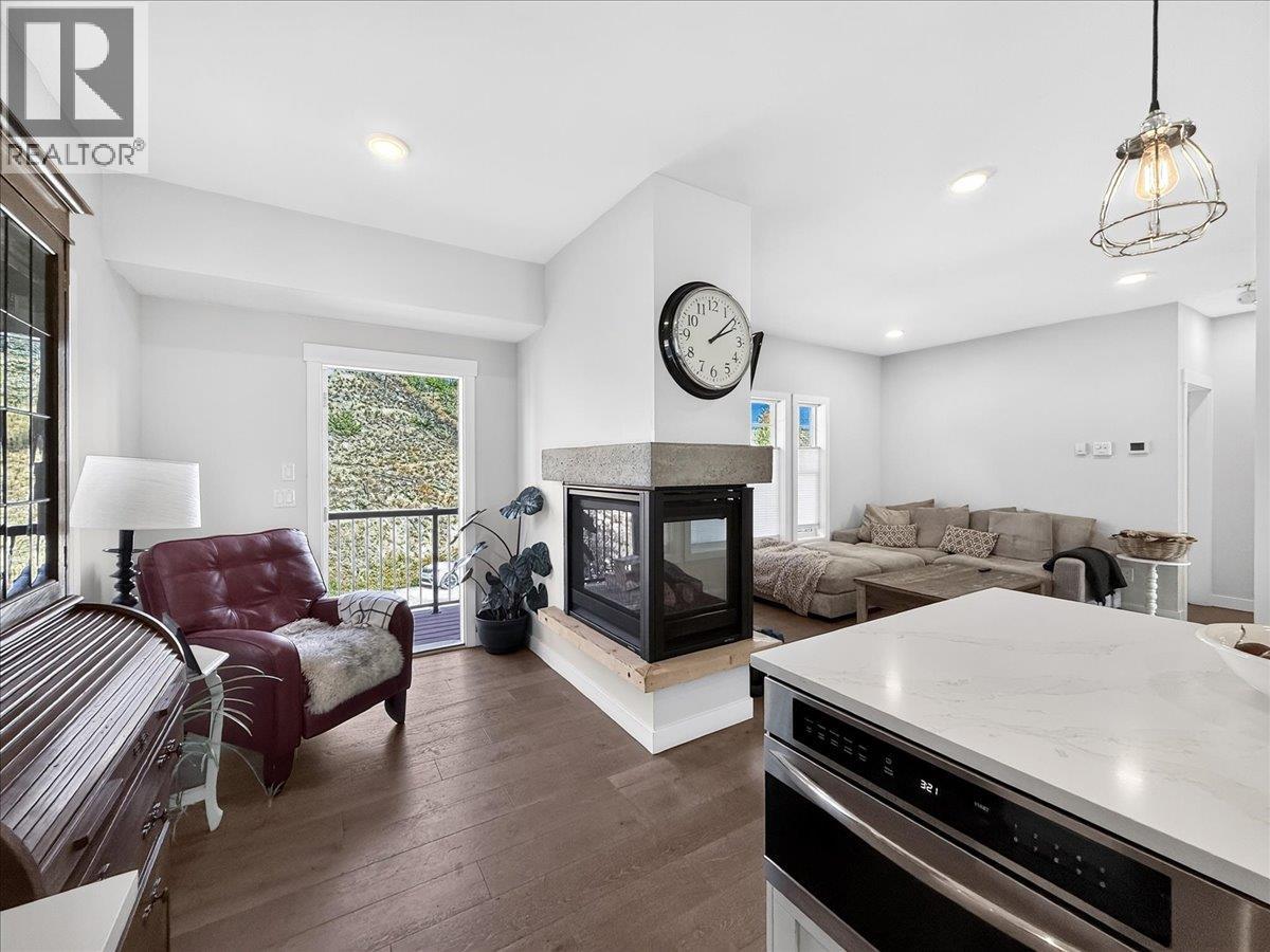765 Kpokl Road, Invermere, British Columbia  V0A 1K4 - Photo 15 - 10401849