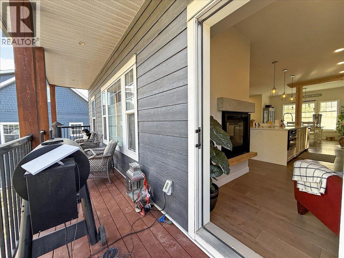 765 Kpokl Road, Invermere, British Columbia  V0A 1K4 - Photo 17 - 10401849