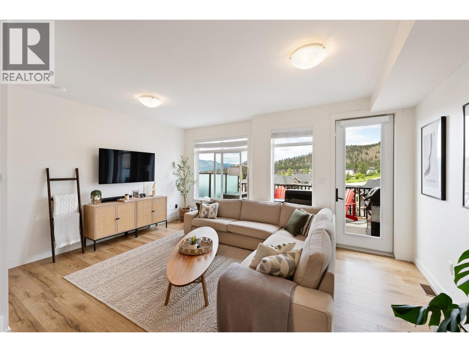 1115 Holden Road Unit# 118, Penticton, British Columbia  V2A 0B7 - Photo 2 - 10401936