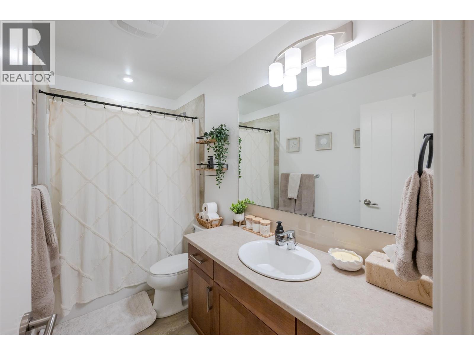 1115 Holden Road Unit# 118, Penticton, British Columbia  V2A 0B7 - Photo 29 - 10401936