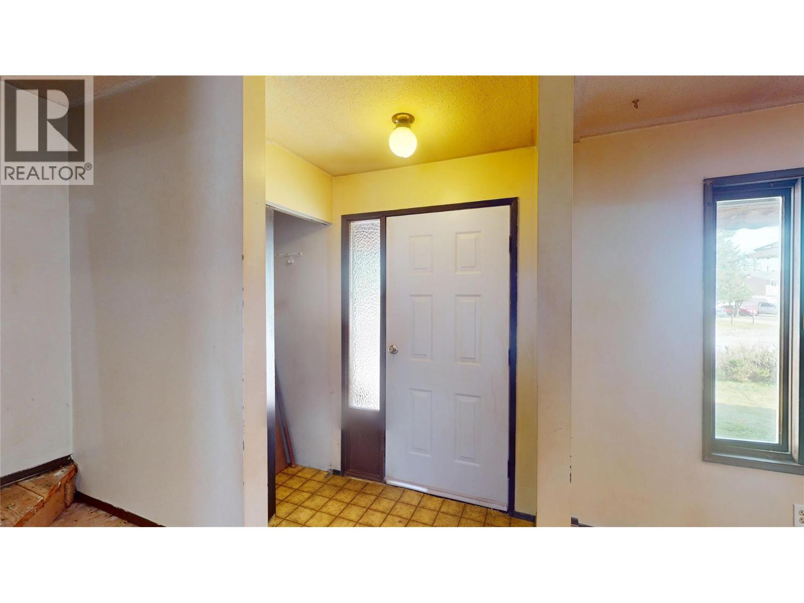 283 Kimbrook Crescent, Kimberley, British Columbia  V1A 3B1 - Photo 5 - 10401879