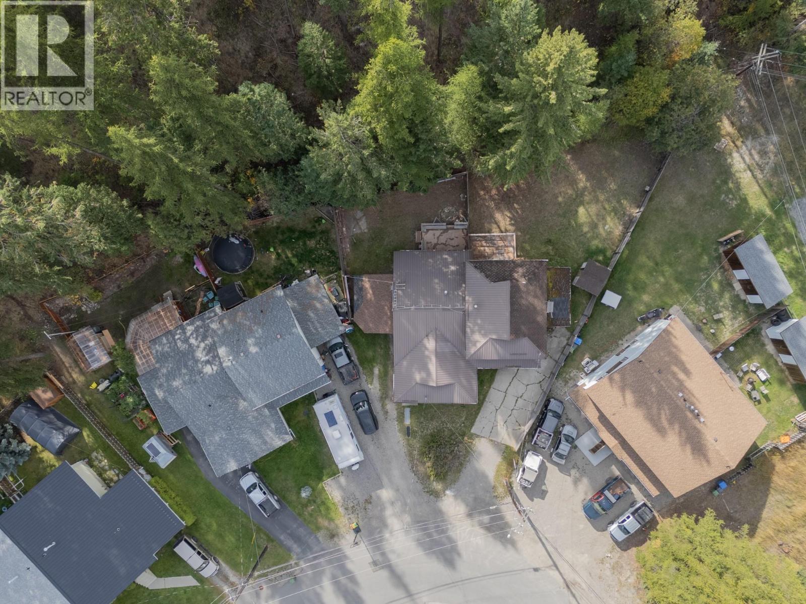 281 Kimbrook Crescent, Kimberley, British Columbia  V1A 3B1 - Photo 2 - 10401842