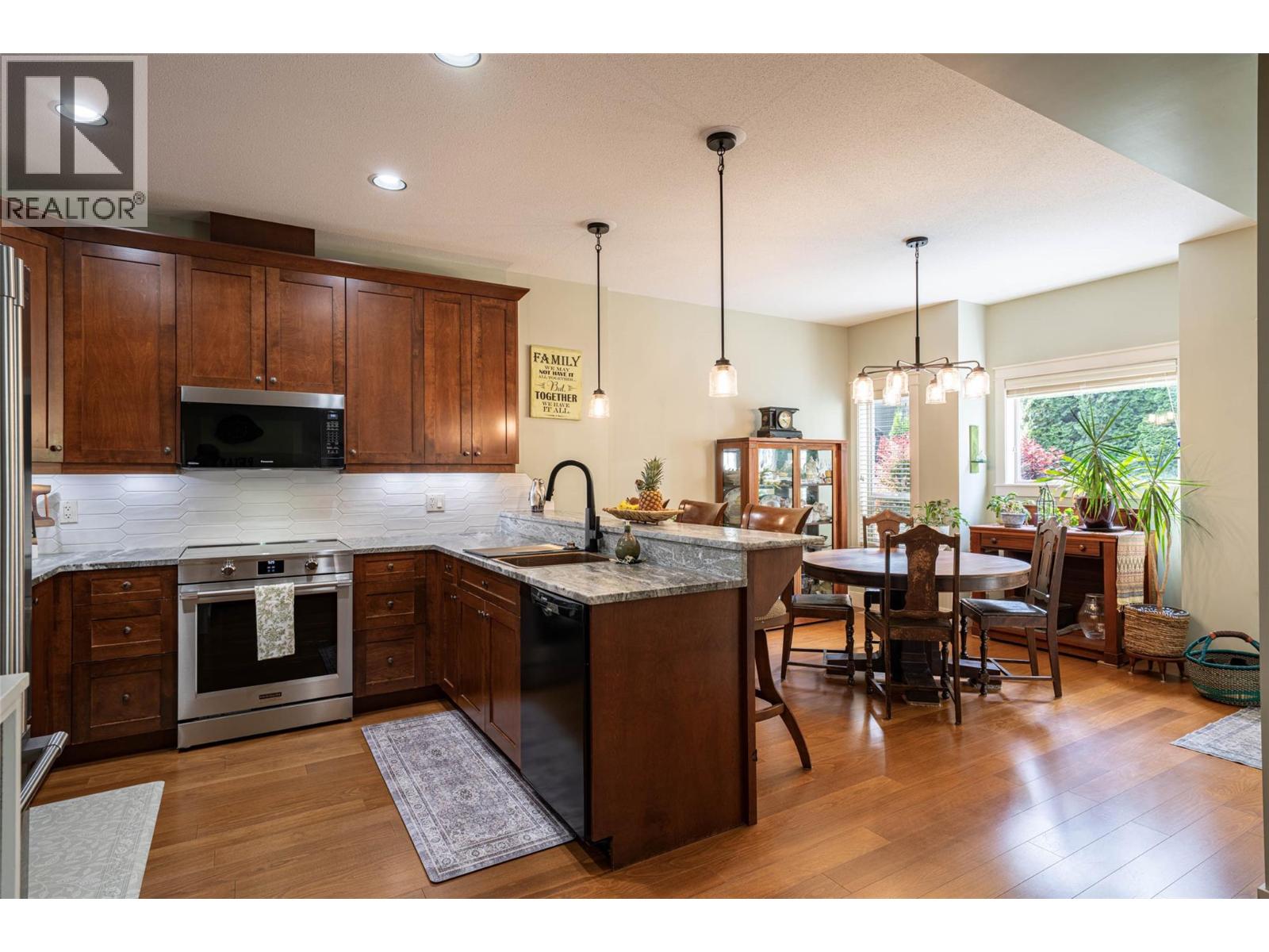9875 Selkirk Drive Unit# 133, Coldstream, British Columbia  V1B 4C4 - Photo 4 - 10351233
