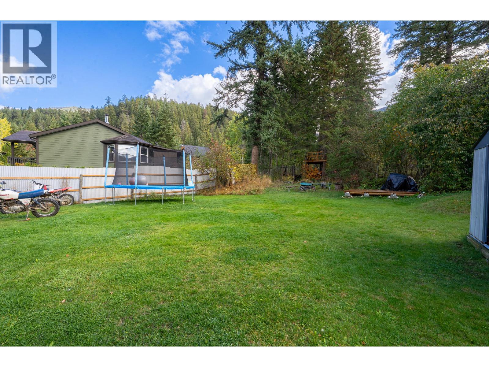 7316 Cahilty Crescent, Kamloops, British Columbia  V0E 1Z1 - Photo 9 - 10401954