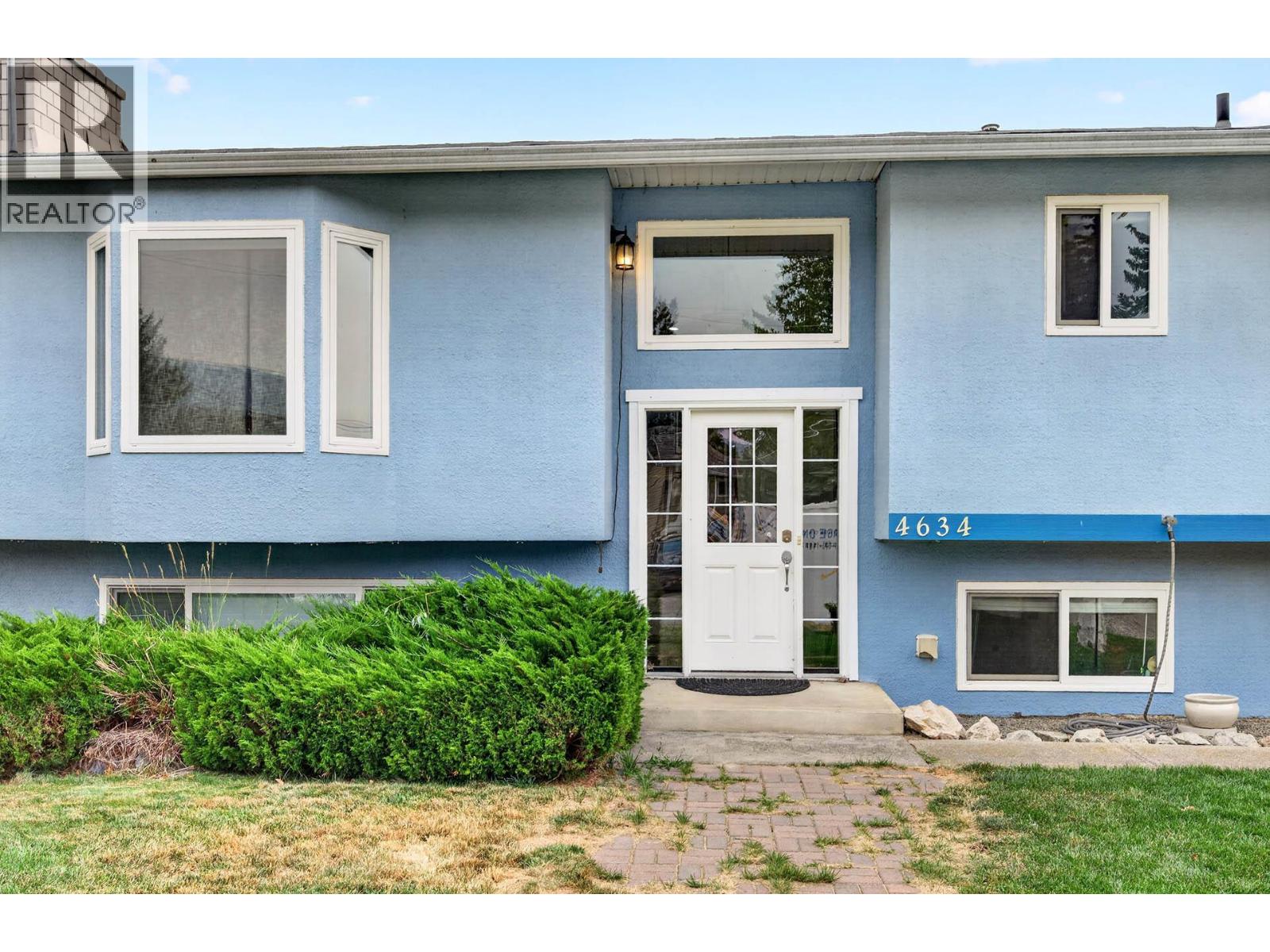 4634 Stevens Drive, Kamloops, British Columbia  V2H 1L5 - Photo 2 - 10401769