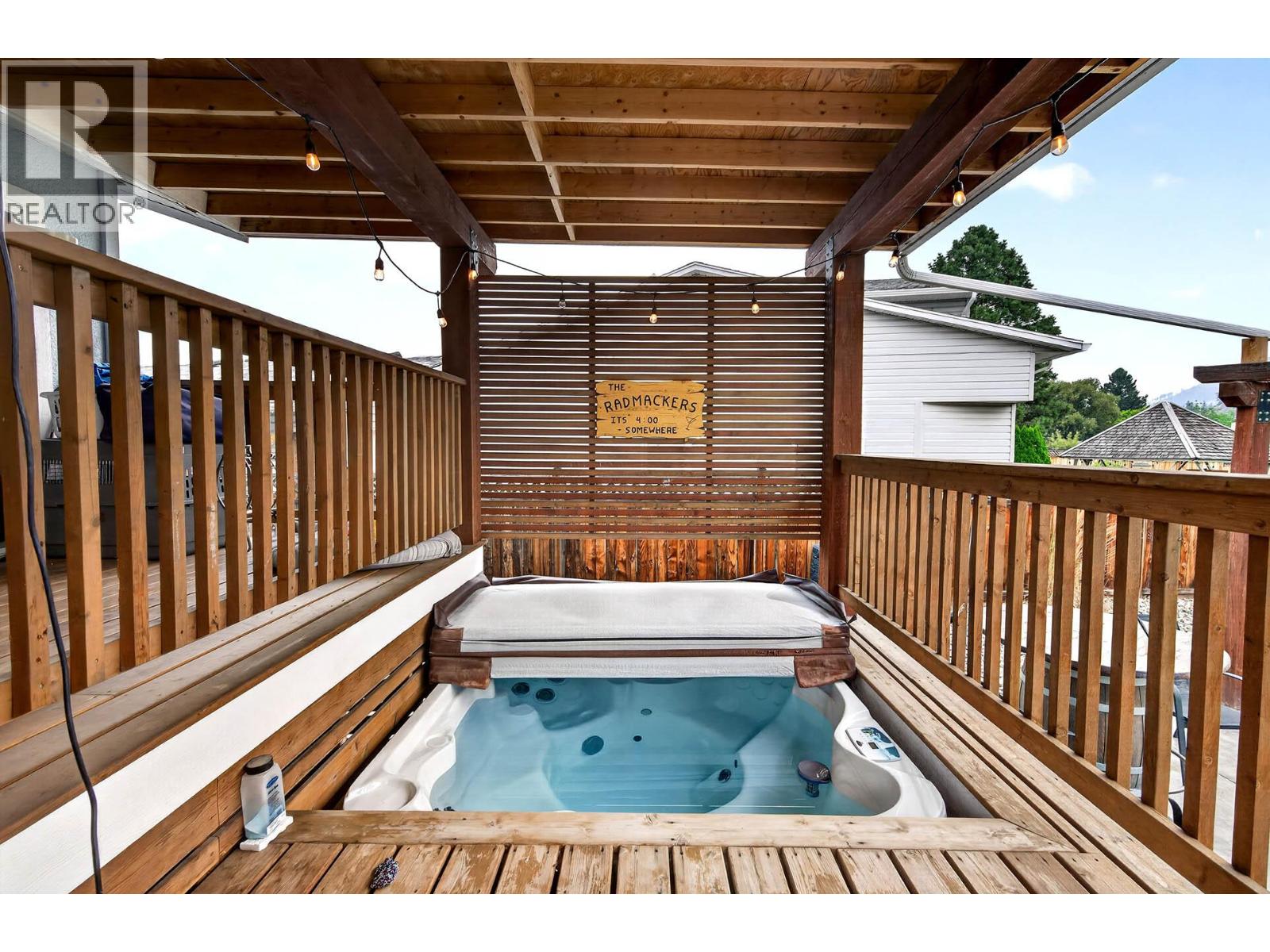 4634 Stevens Drive, Kamloops, British Columbia  V2H 1L5 - Photo 47 - 10401769