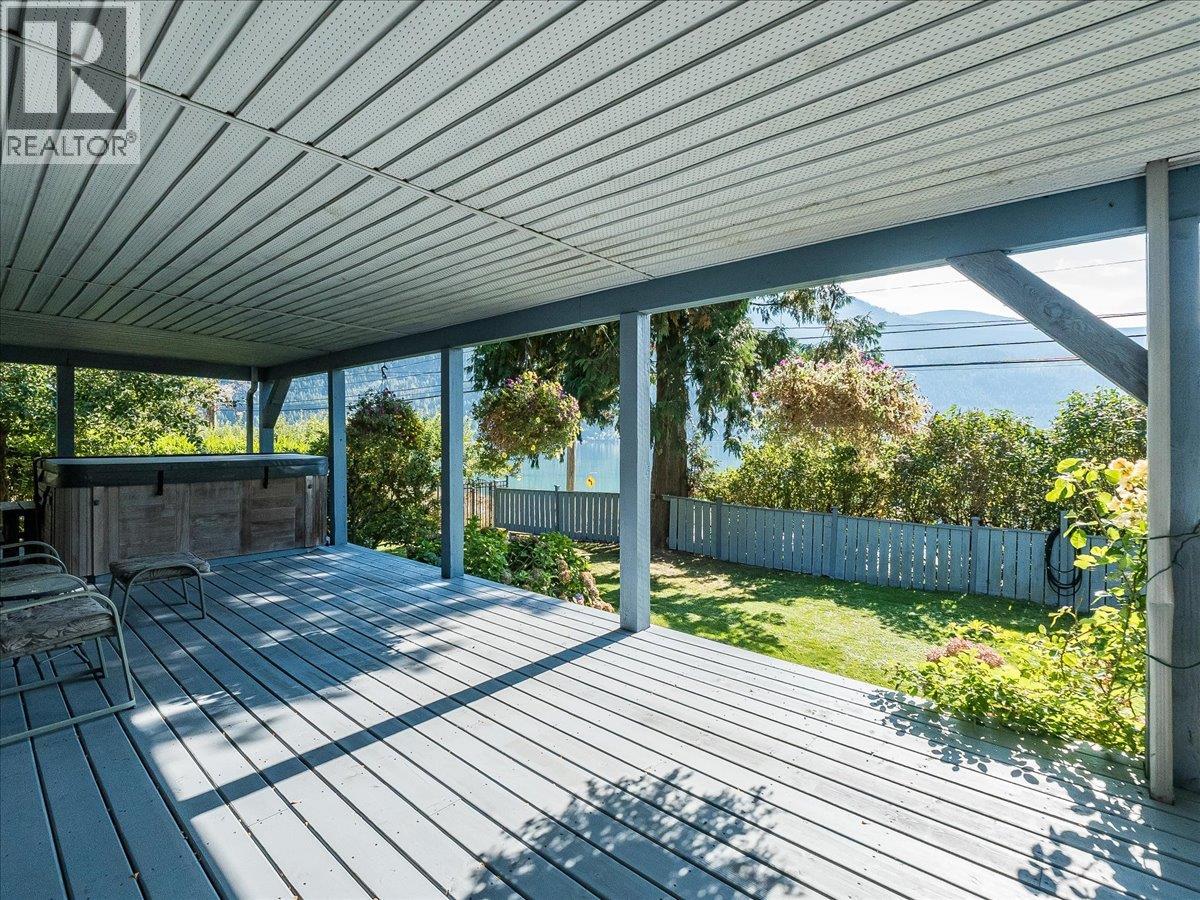 1512 Nasookin Road, Nelson, British Columbia  V1L 6J6 - Photo 12 - 10401928