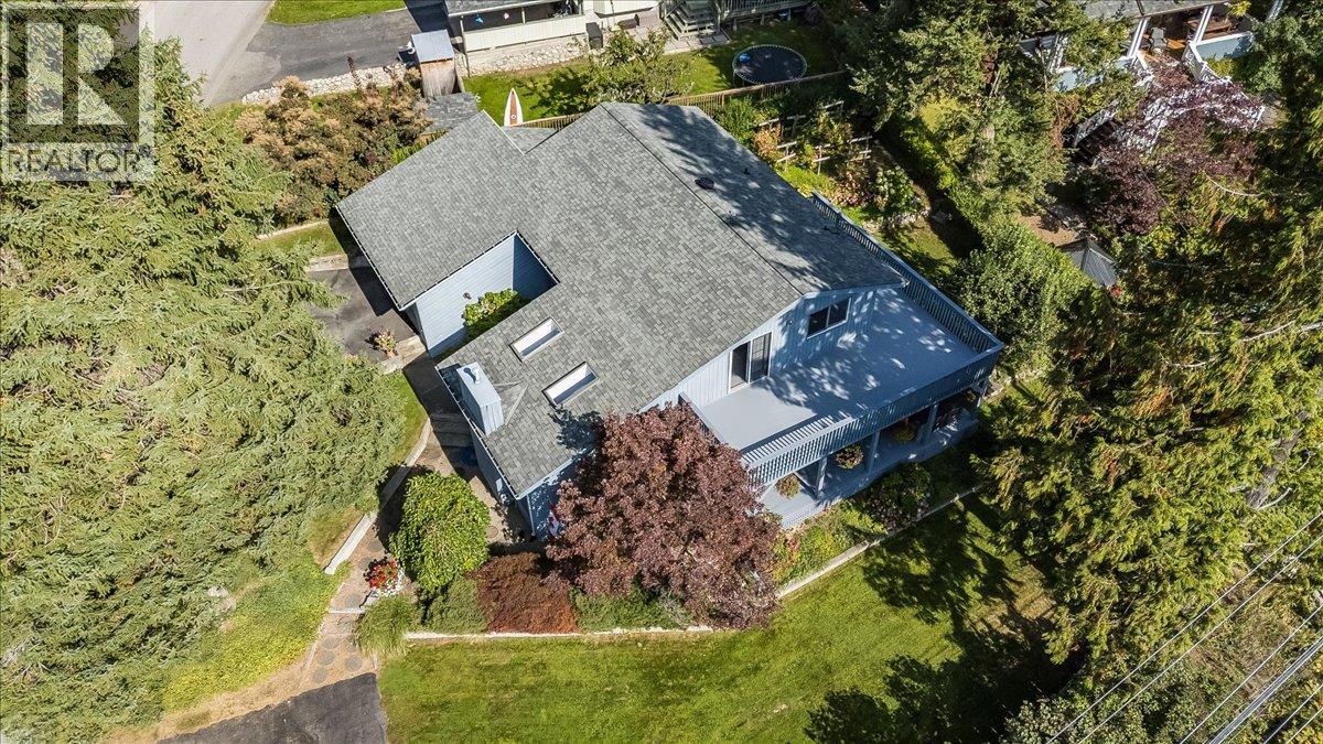 1512 Nasookin Road, Nelson, British Columbia  V1L 6J6 - Photo 2 - 10401928
