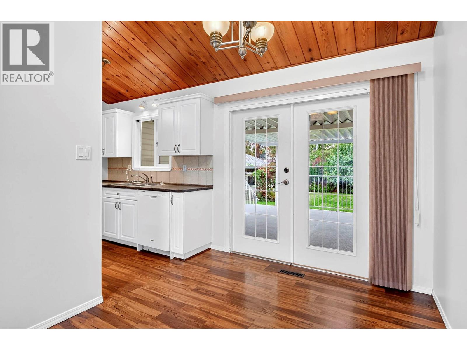 3564 Bank Road, Kamloops, British Columbia  V2B 7A6 - Photo 7 - 10401666