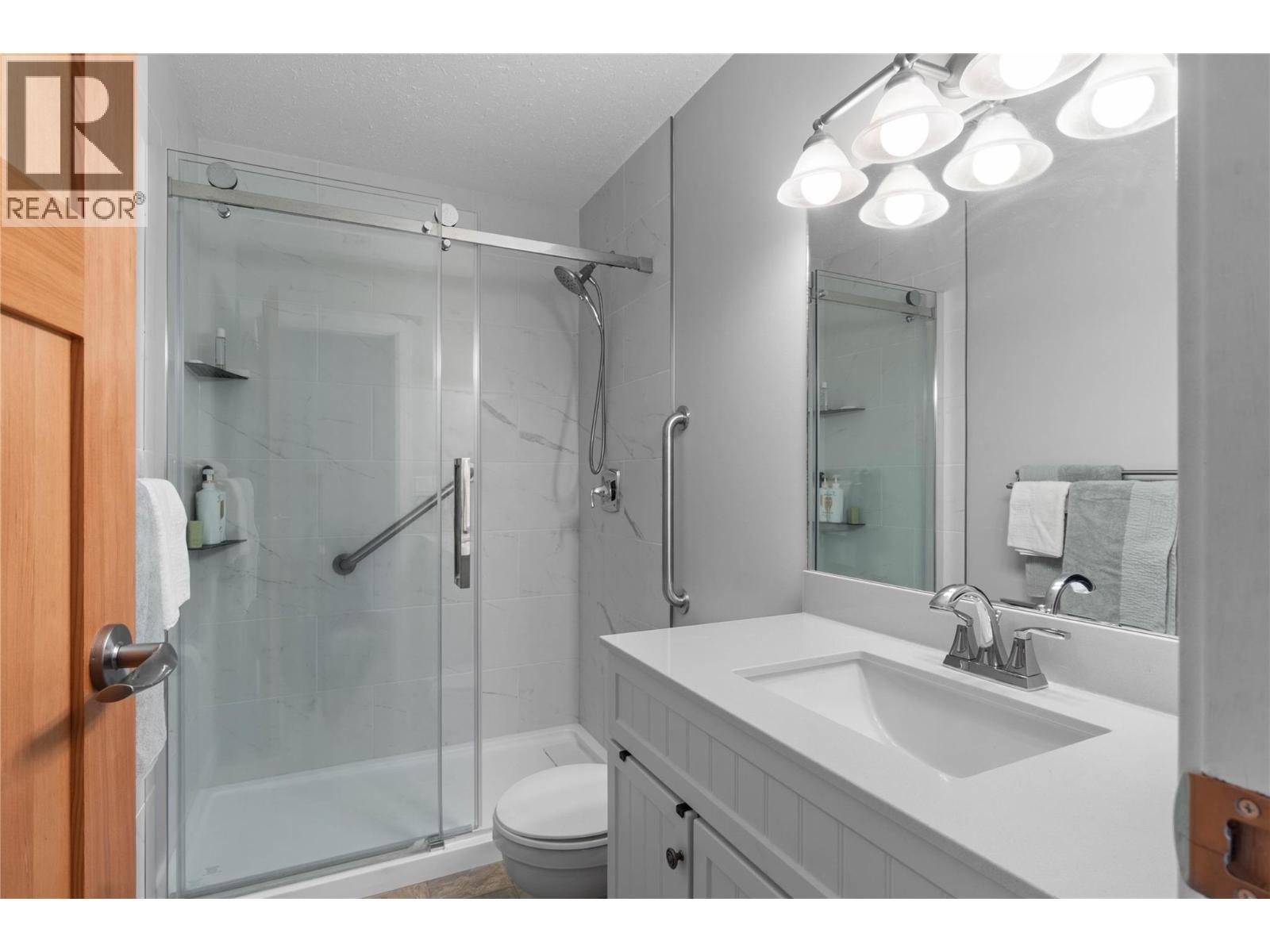 2653 Sunset Drive, Kamloops, British Columbia  V2C 4K4 - Photo 15 - 10401754