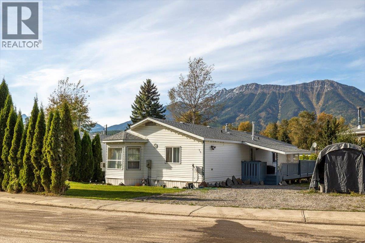 35 Slalom Drive, Fernie, British Columbia  V0B 1M4 - Photo 1 - 10401540