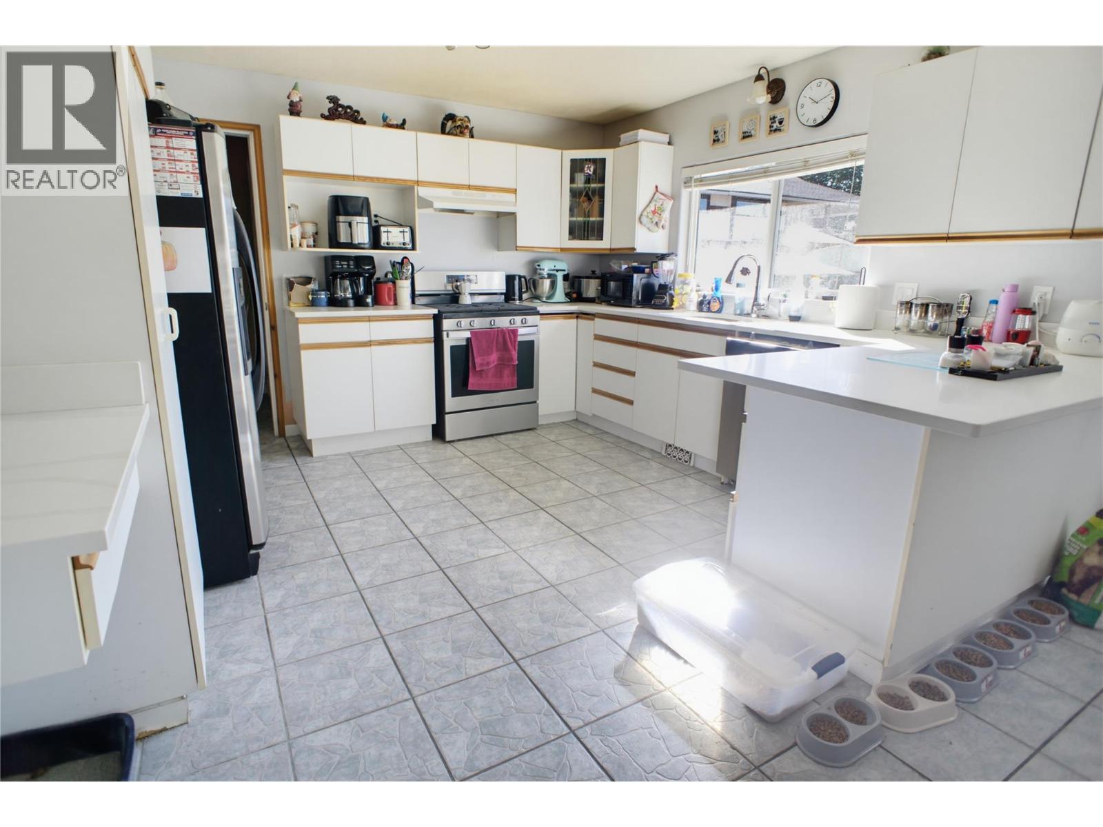 1302 Cornwall Street, Kamloops, British Columbia  V2B 2T4 - Photo 4 - 10401295
