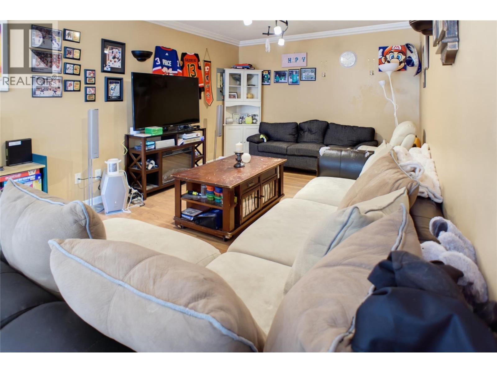 1302 Cornwall Street, Kamloops, British Columbia  V2B 2T4 - Photo 6 - 10401295