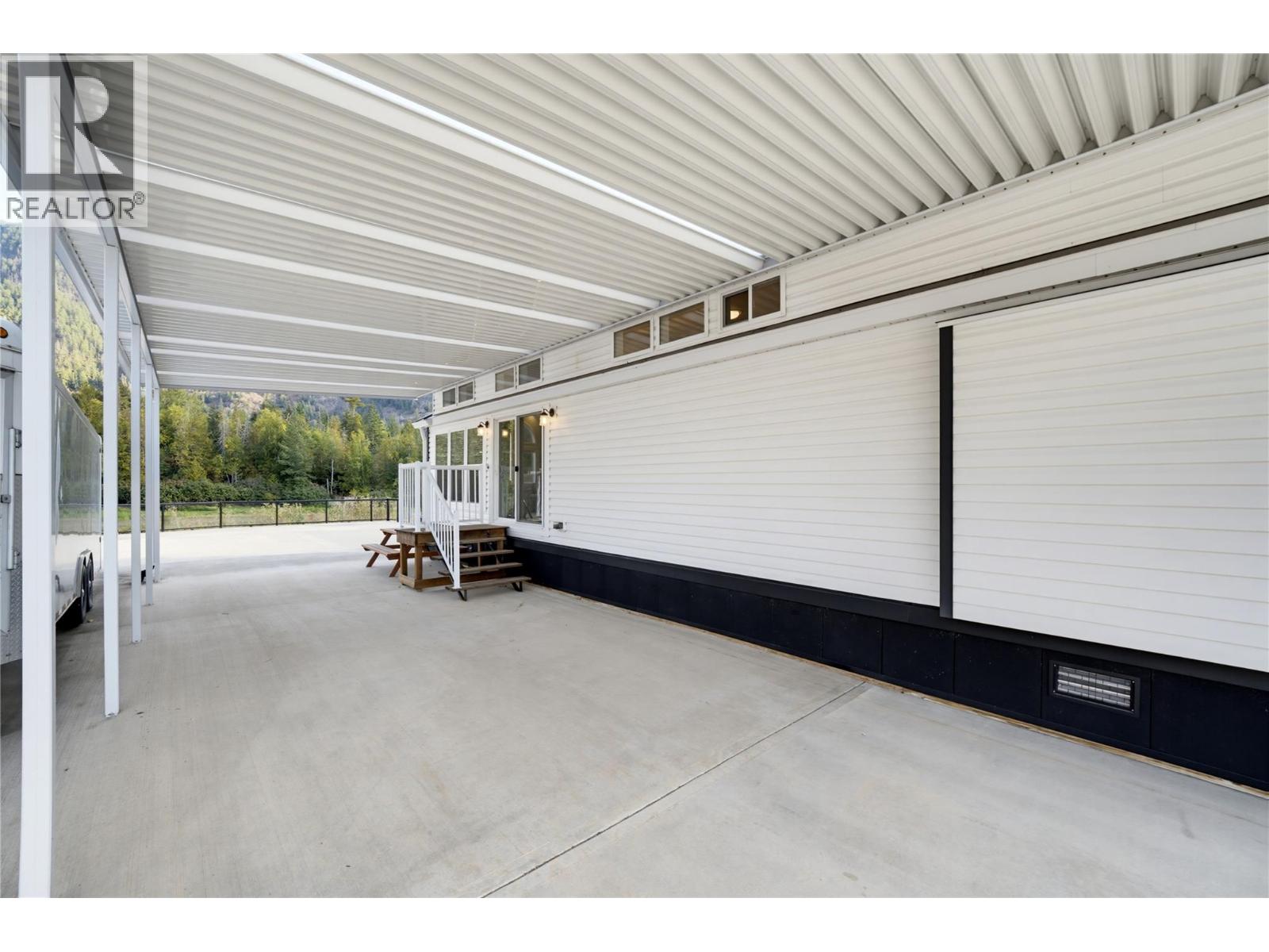1383 Silver Sands Road Unit# 68, Sicamous, British Columbia  V0E 2V4 - Photo 14 - 10401388