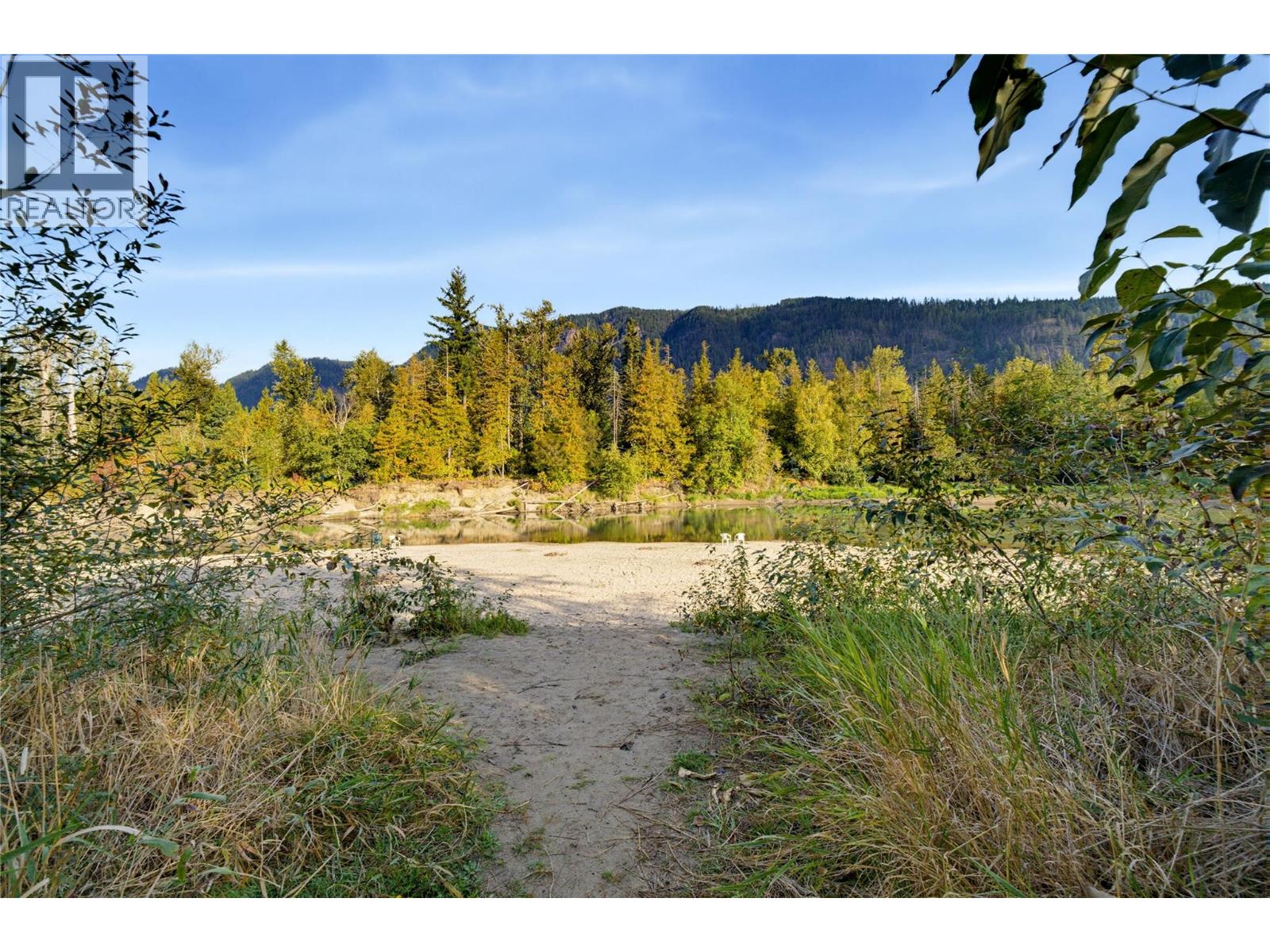 1383 Silver Sands Road Unit# 68, Sicamous, British Columbia  V0E 2V4 - Photo 9 - 10401388