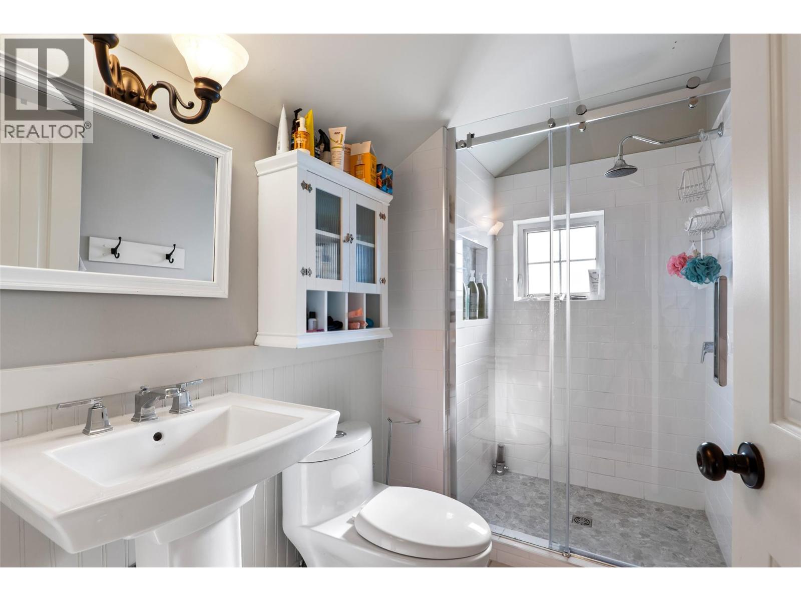 518 Trillium Lane, Kamloops, British Columbia  V2H 1R8 - Photo 45 - 10401938
