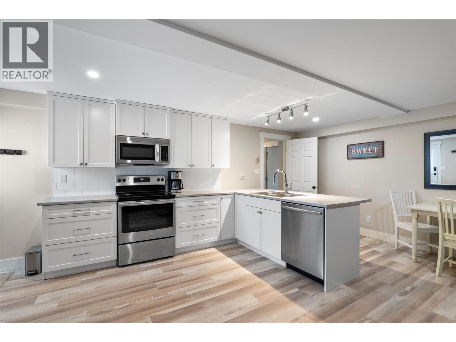 518 Trillium Lane, Kamloops, British Columbia  V2H 1R8 - Photo 60 - 10401938