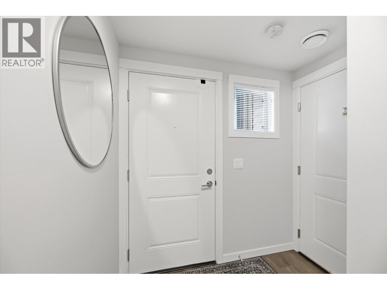 680 Old Meadows Road Unit# 18, Kelowna, British Columbia  V1W 5L4 - Photo 3 - 10401794