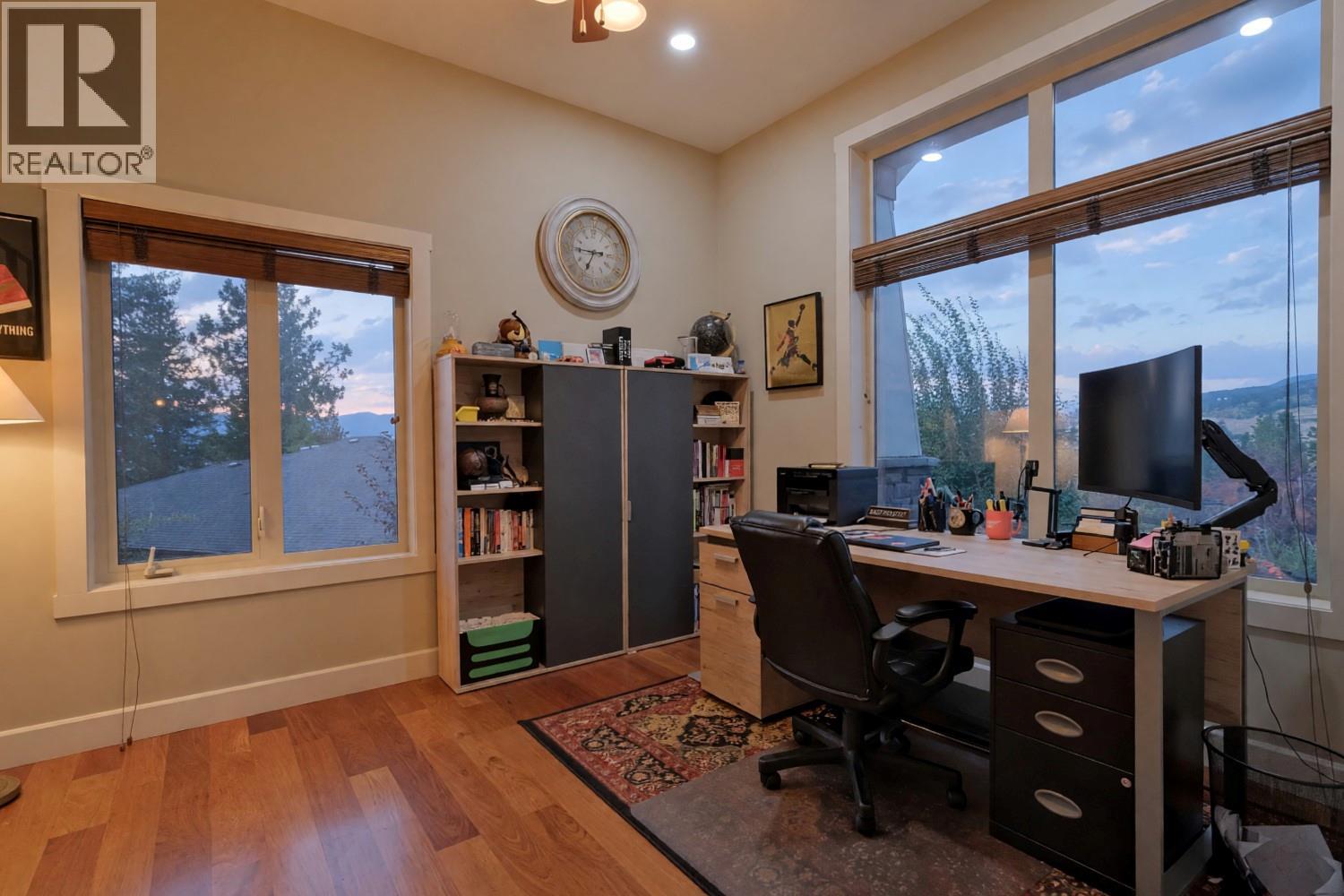 3420 Camelback Drive, Kelowna, British Columbia  V1X 8A8 - Photo 16 - 10401192