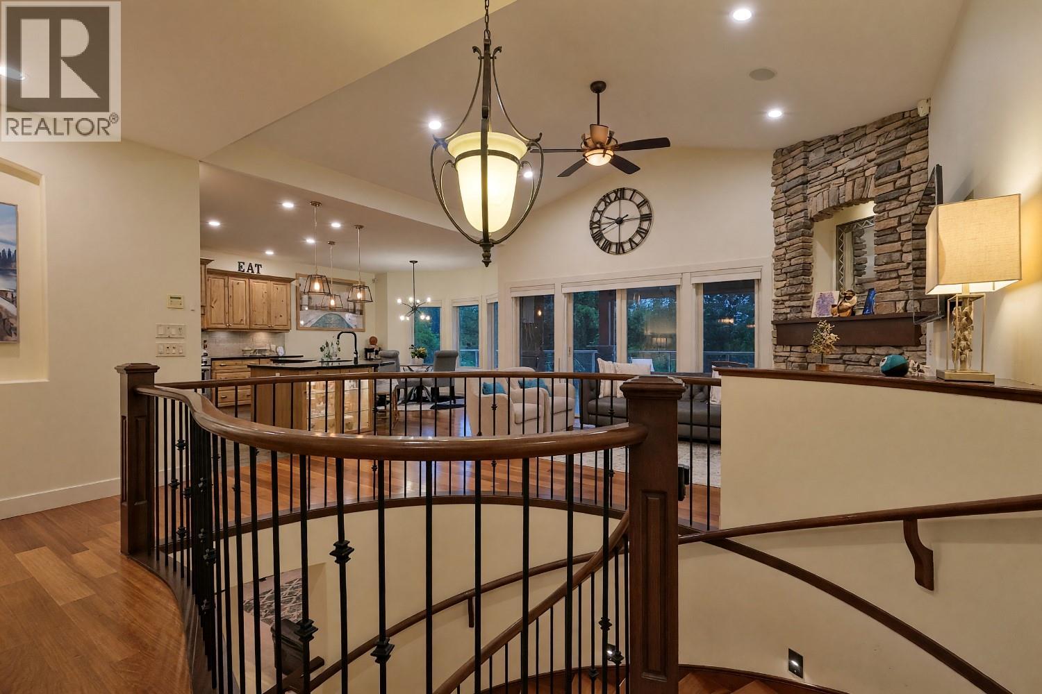 3420 Camelback Drive, Kelowna, British Columbia  V1X 8A8 - Photo 19 - 10401192