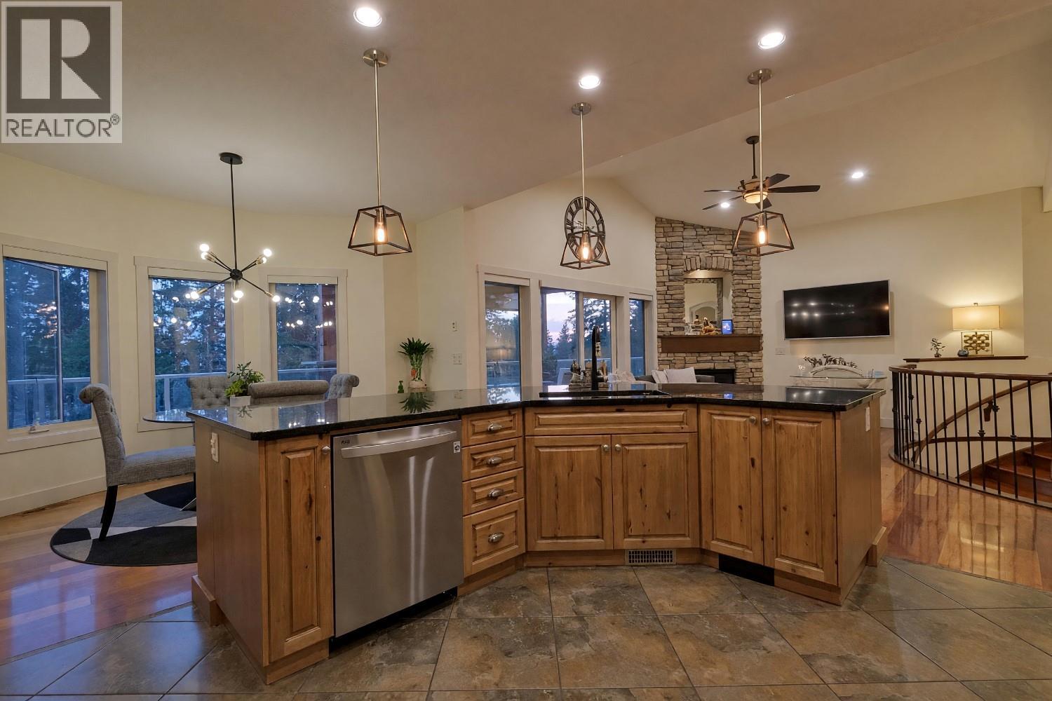 3420 Camelback Drive, Kelowna, British Columbia  V1X 8A8 - Photo 27 - 10401192