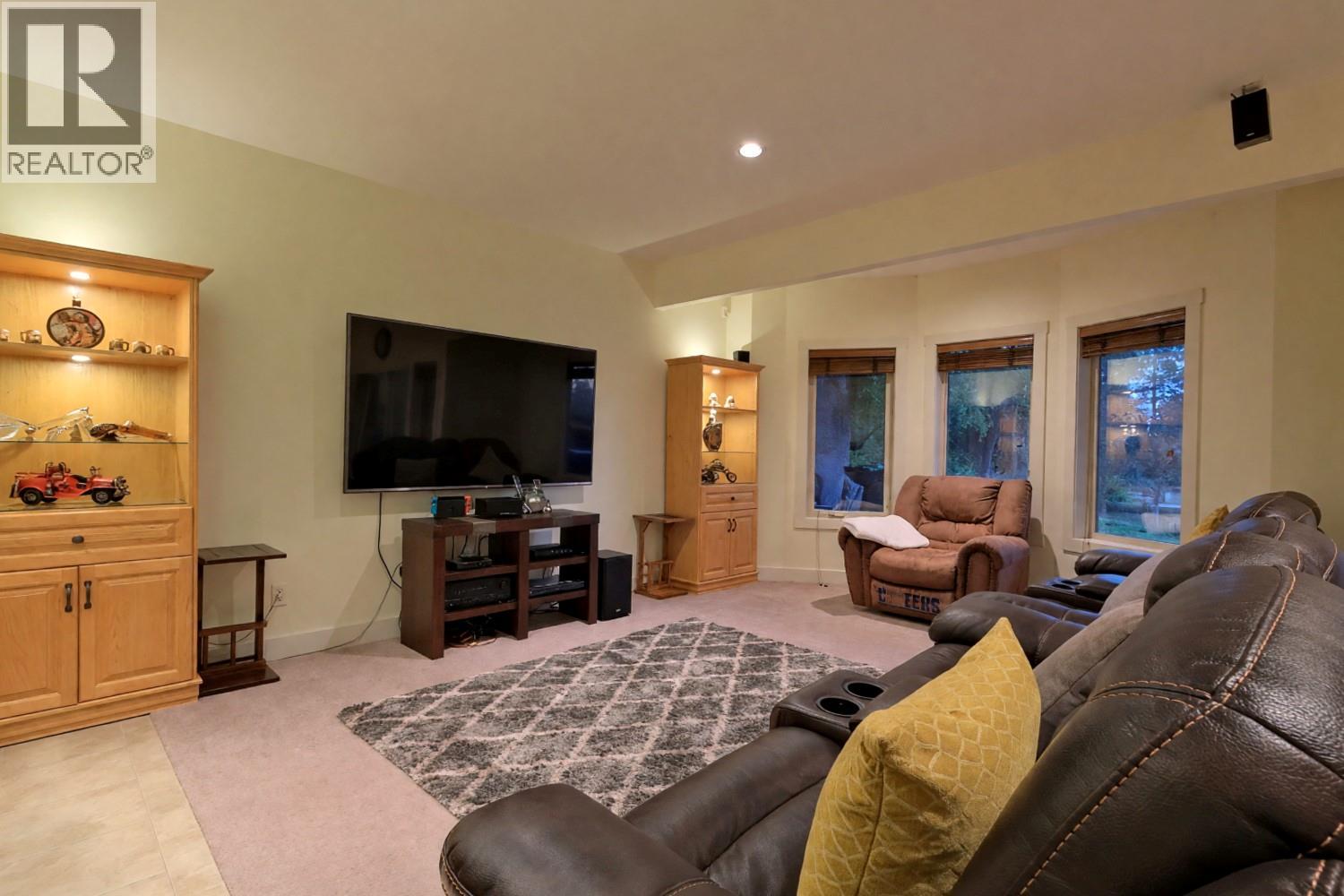 3420 Camelback Drive, Kelowna, British Columbia  V1X 8A8 - Photo 59 - 10401192
