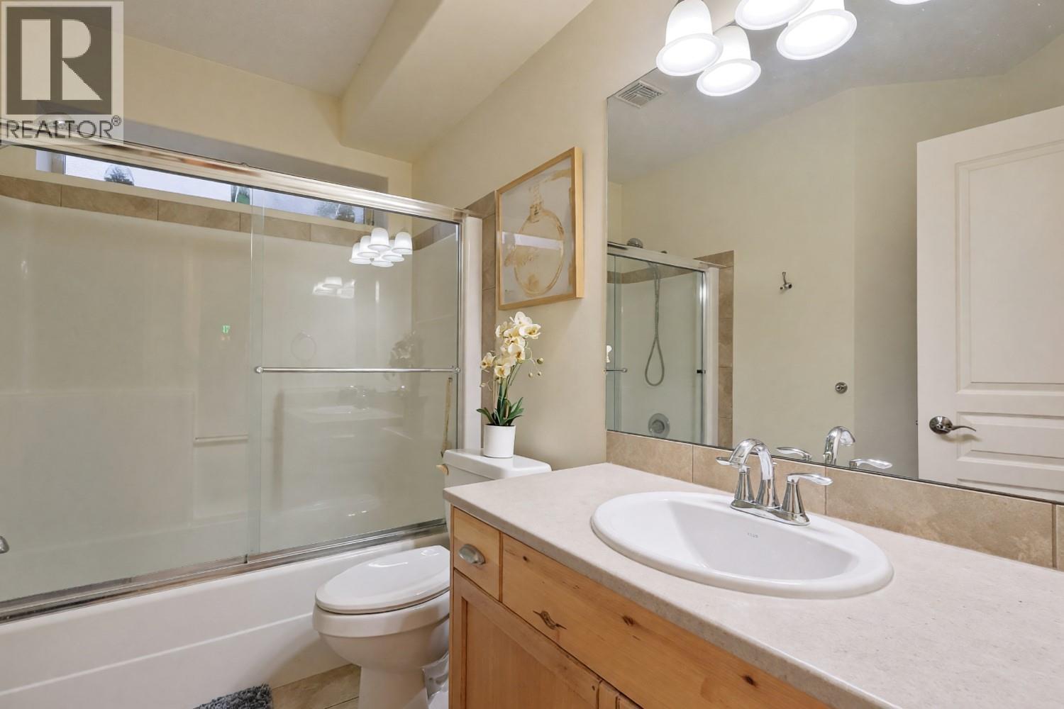 3420 Camelback Drive, Kelowna, British Columbia  V1X 8A8 - Photo 69 - 10401192