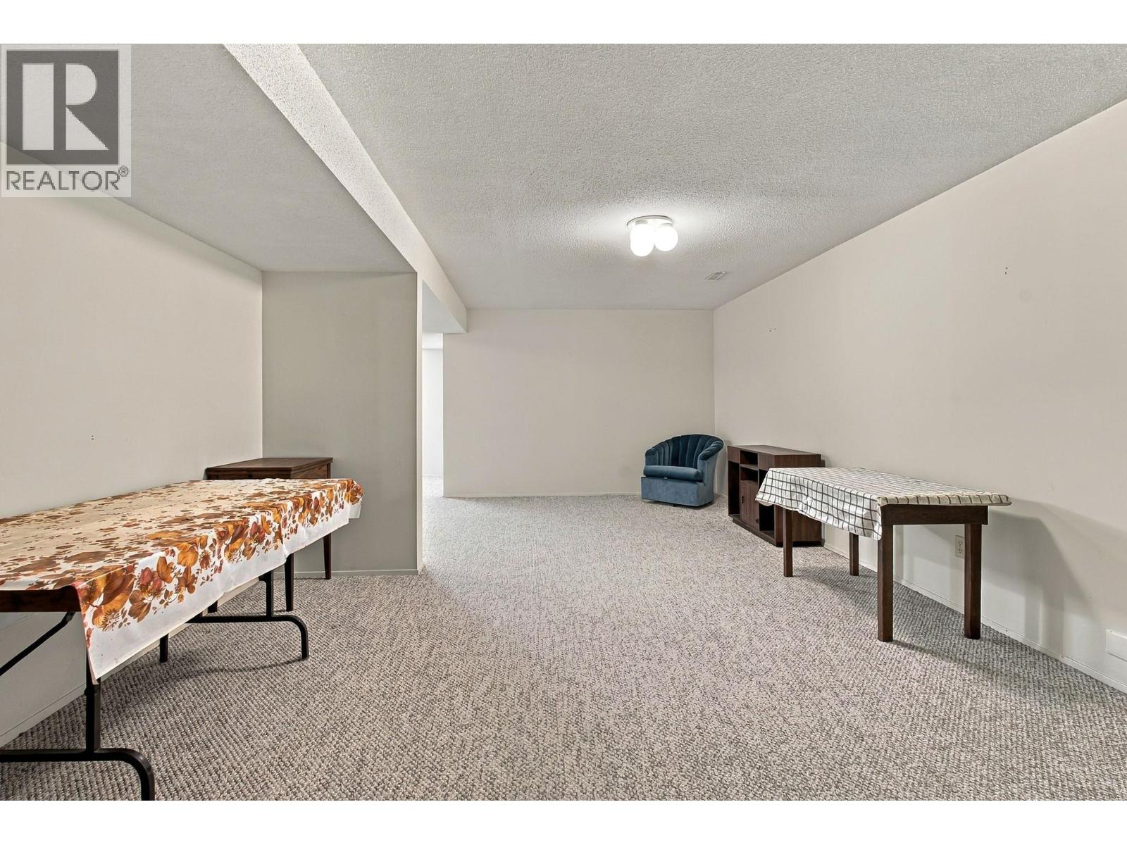 2200 Gordon Drive Unit# 34, Kelowna, British Columbia  V1Y 8T7 - Photo 29 - 10401843
