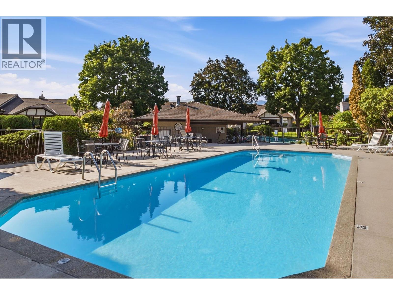 2200 Gordon Drive Unit# 34, Kelowna, British Columbia  V1Y 8T7 - Photo 38 - 10401843