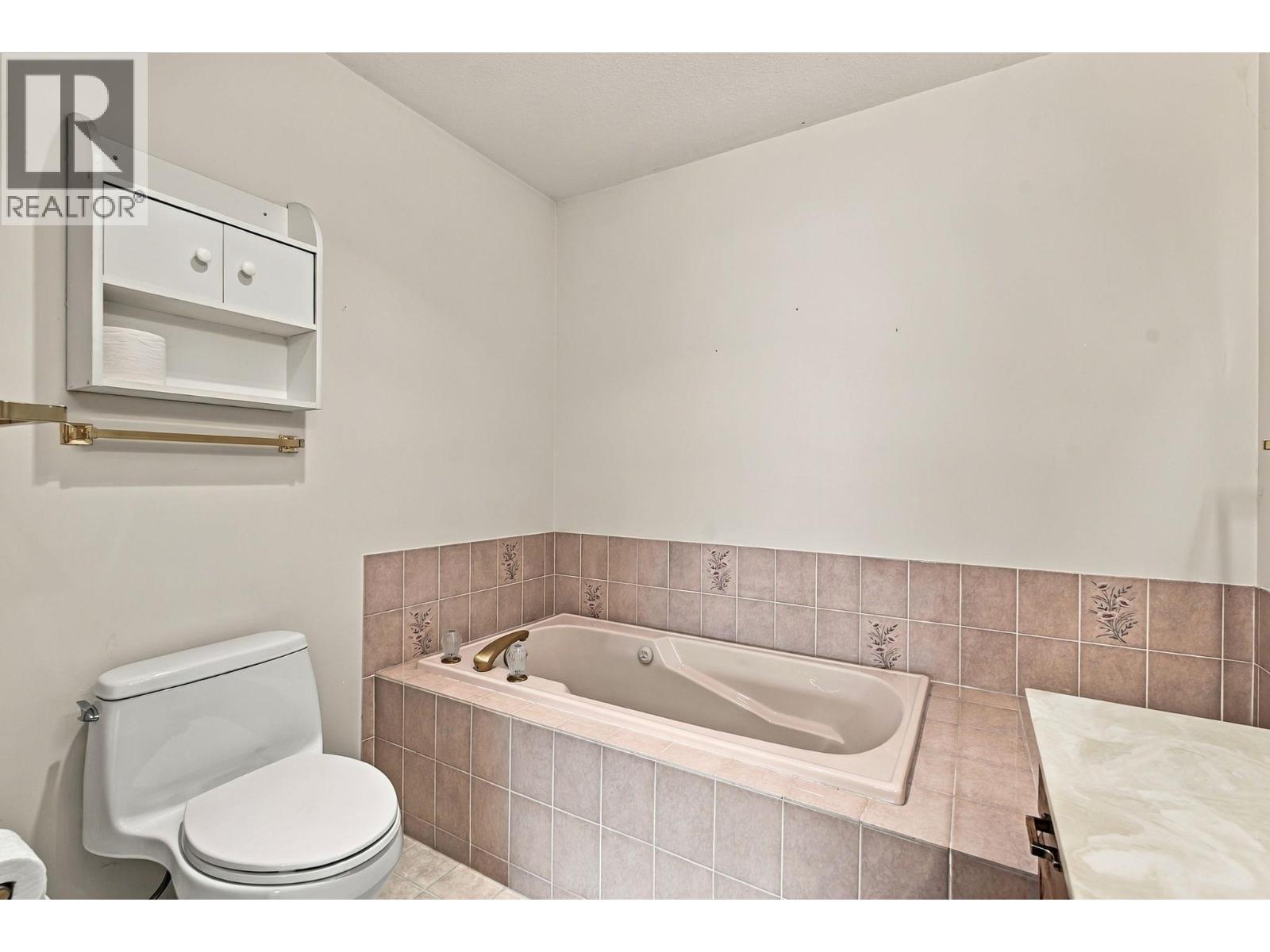 2200 Gordon Drive Unit# 34, Kelowna, British Columbia  V1Y 8T7 - Photo 7 - 10401843