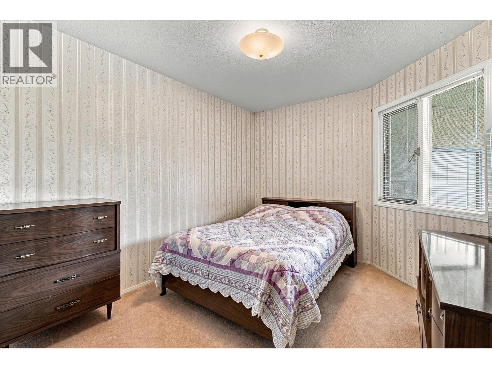 2200 Gordon Drive Unit# 34, Kelowna, British Columbia  V1Y 8T7 - Photo 8 - 10401843