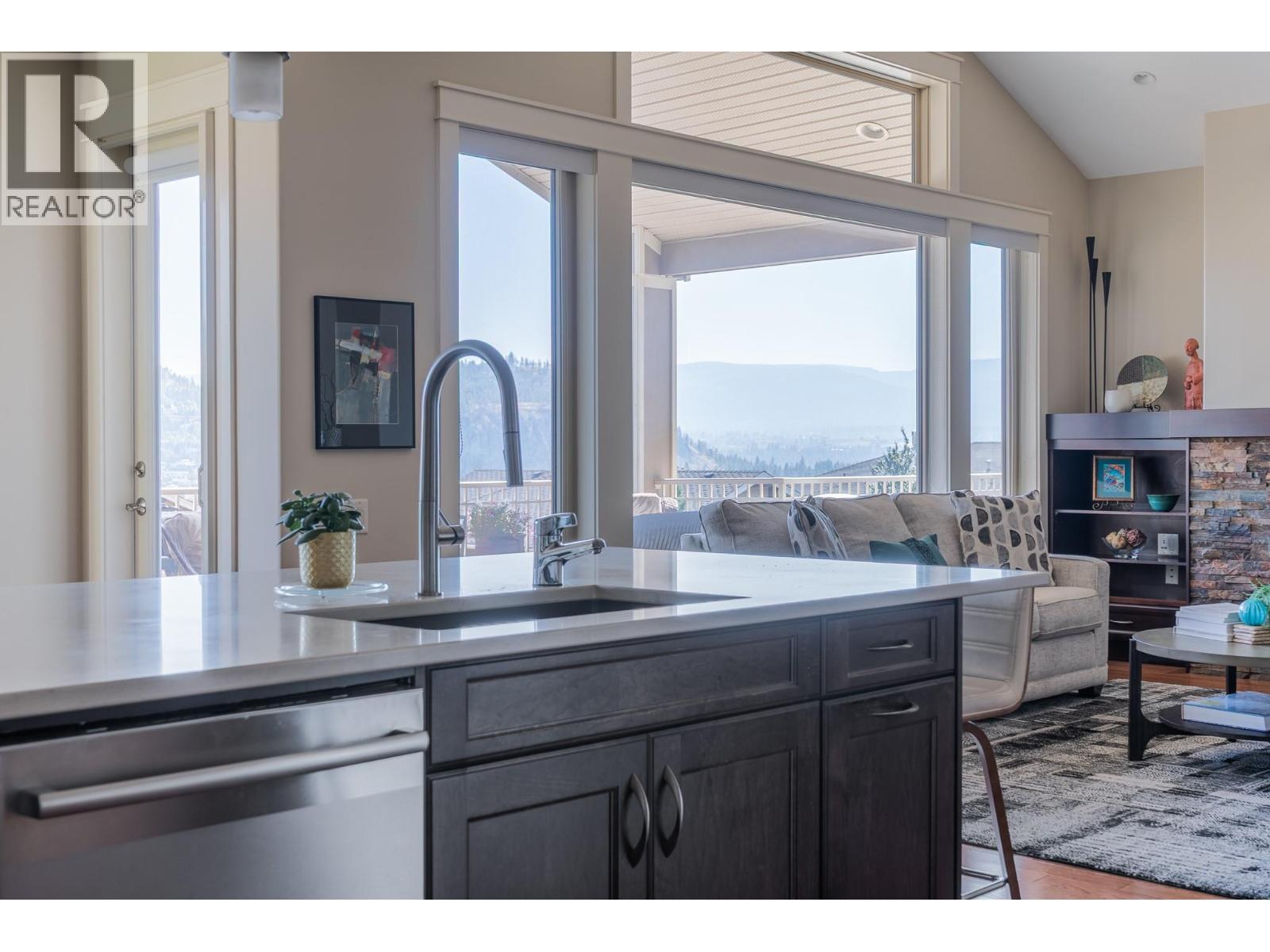 708 Traditions Crescent, Kelowna, British Columbia  V1V 2Y2 - Photo 15 - 10401511
