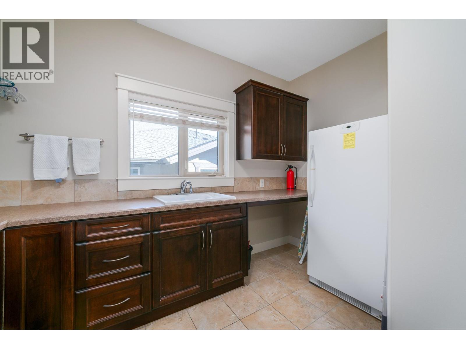 708 Traditions Crescent, Kelowna, British Columbia  V1V 2Y2 - Photo 23 - 10401511