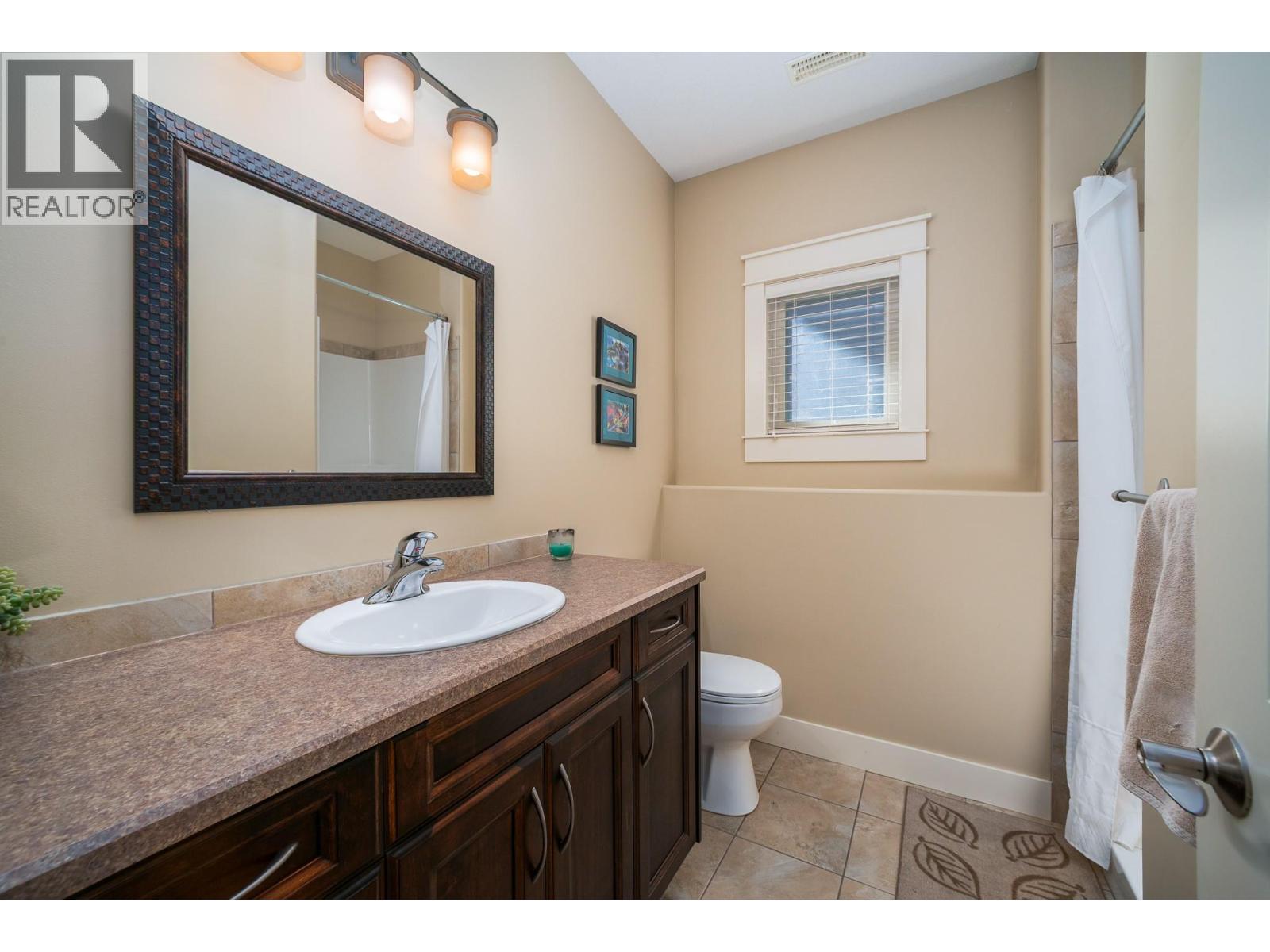 708 Traditions Crescent, Kelowna, British Columbia  V1V 2Y2 - Photo 62 - 10401511
