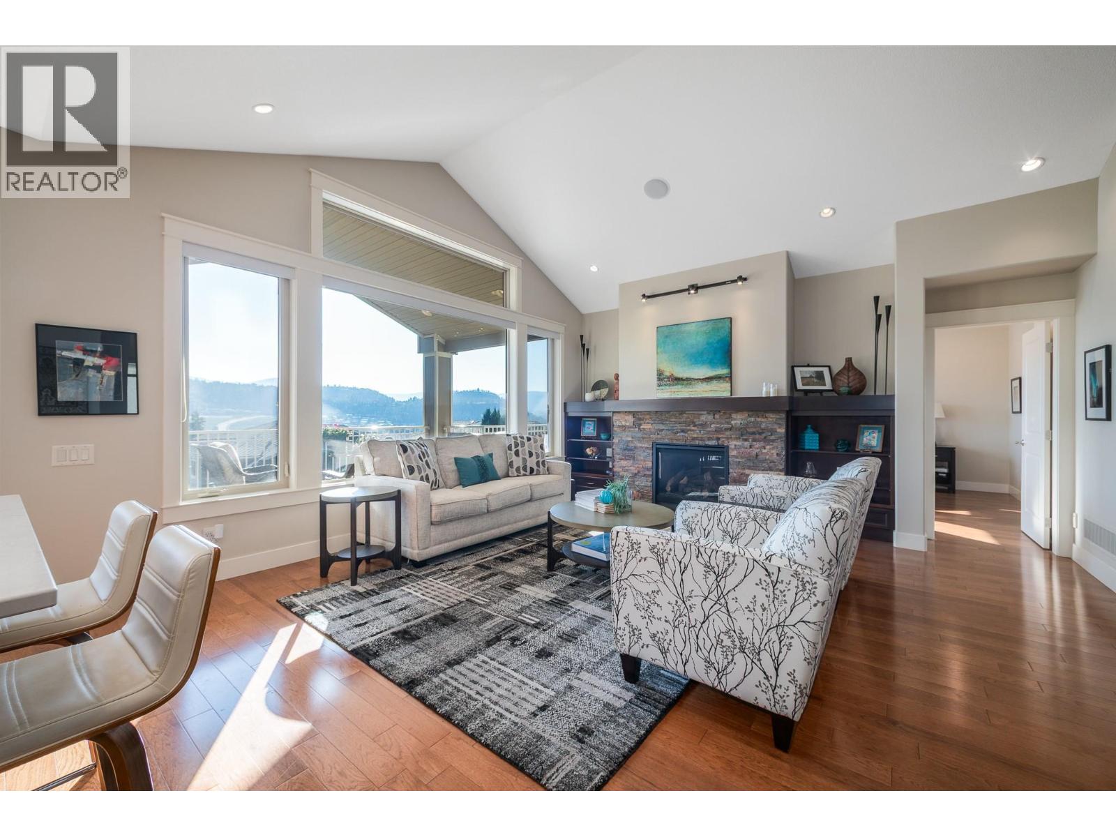 708 Traditions Crescent, Kelowna, British Columbia  V1V 2Y2 - Photo 7 - 10401511