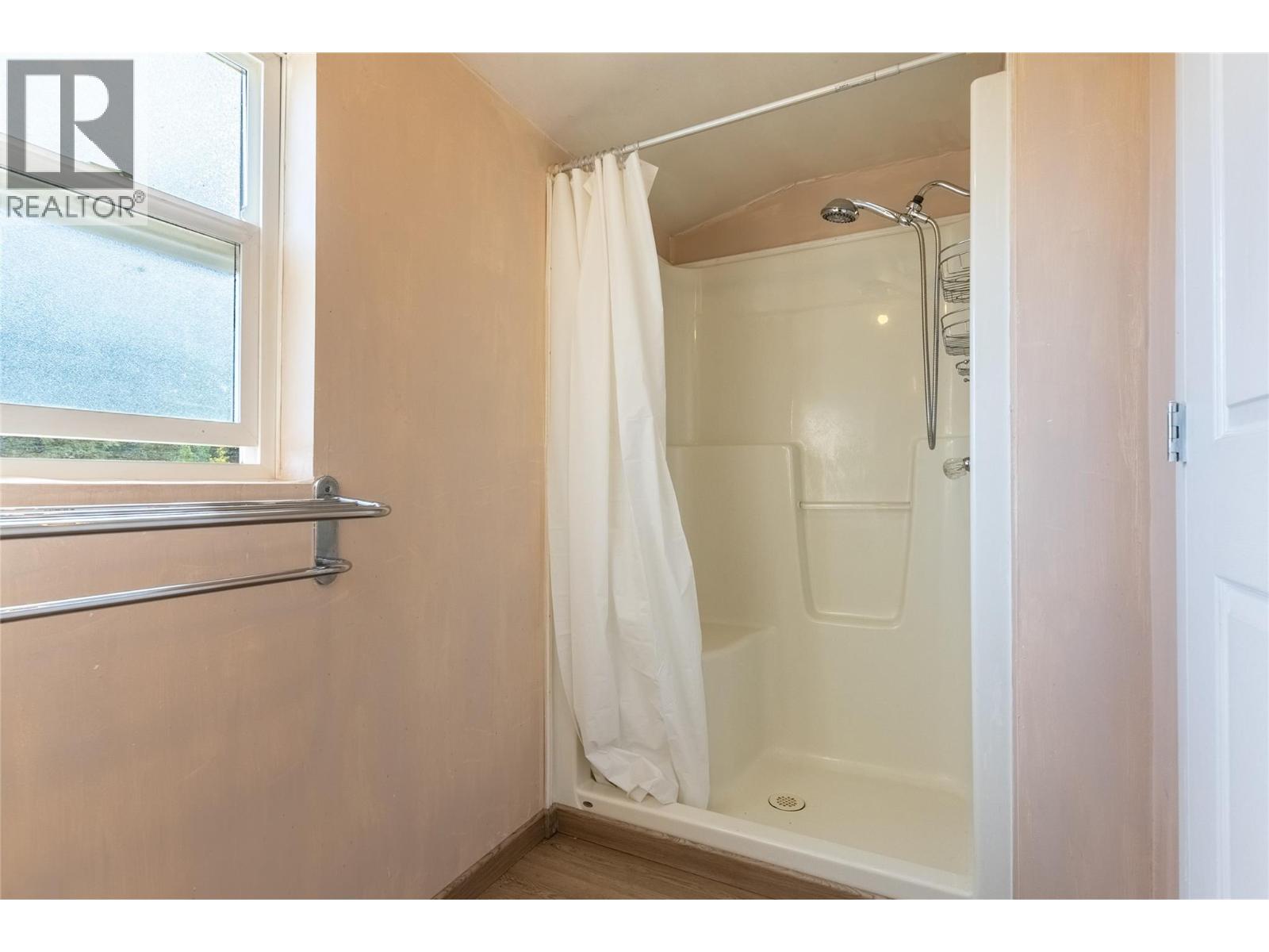 75 Big Bar Road, Clinton, British Columbia  V0K 1K0 - Photo 35 - 10401900
