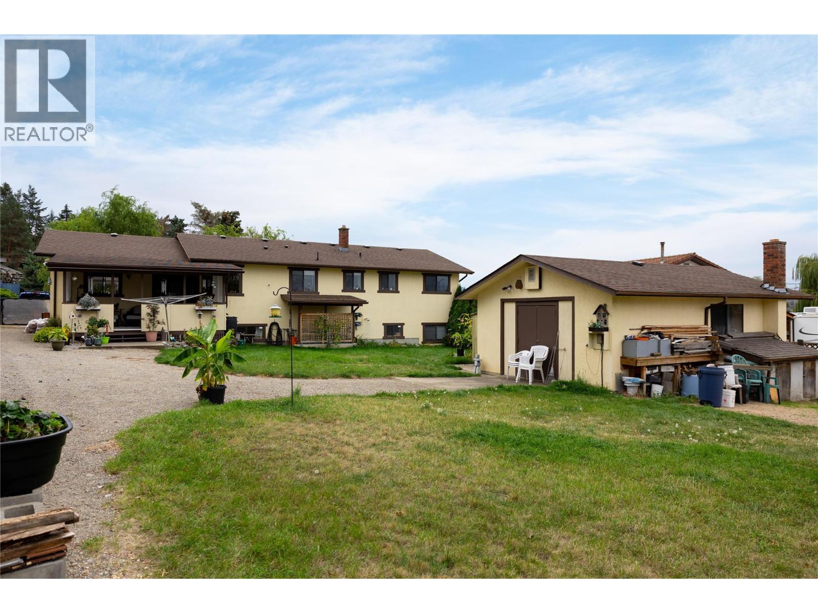 537 Robin Road, Vernon, British Columbia  V1B 3B2 - Photo 38 - 10401933