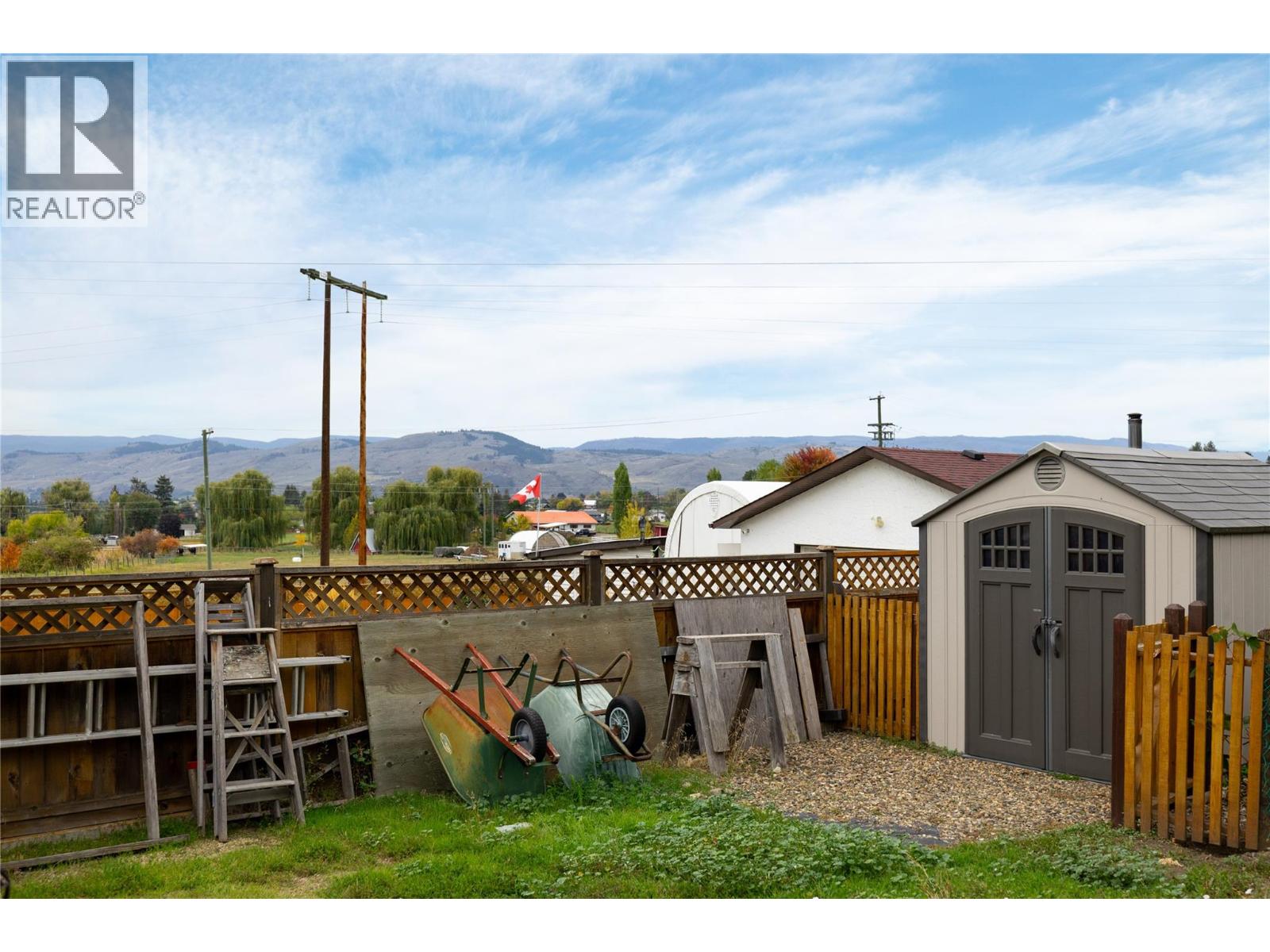 537 Robin Road, Vernon, British Columbia  V1B 3B2 - Photo 41 - 10401933