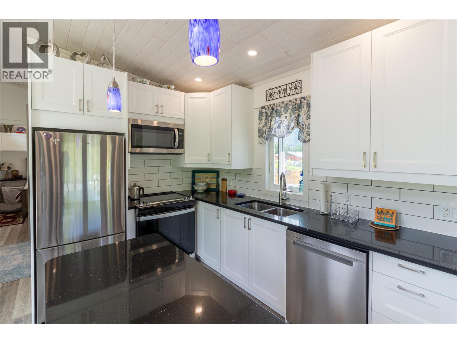 205 Edward Street Unit# 39, Balfour, British Columbia  V0G 1C0 - Photo 5 - 10401924