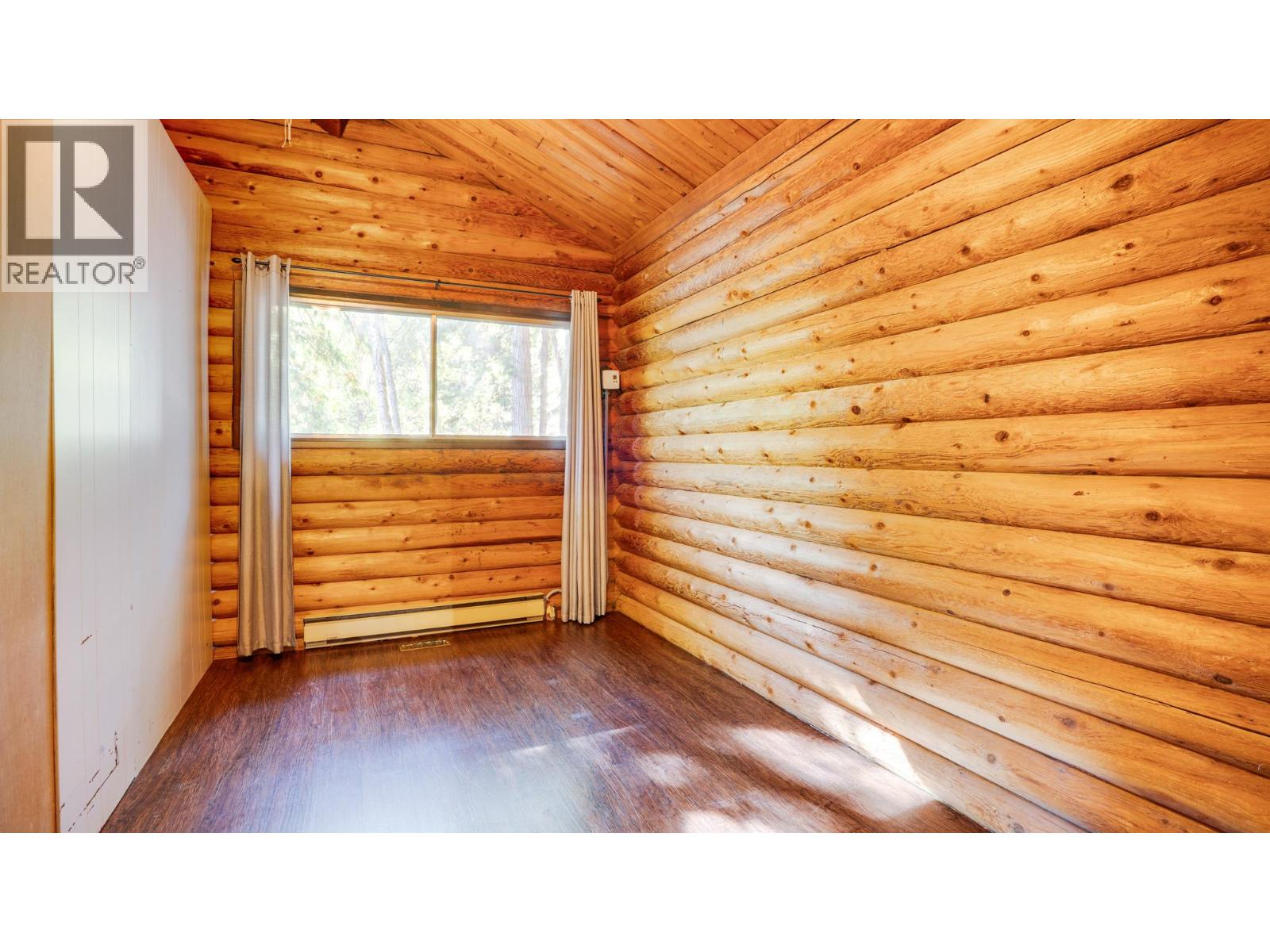 2452 Forest Drive, Blind Bay, British Columbia  V0E 1H2 - Photo 14 - 10401796