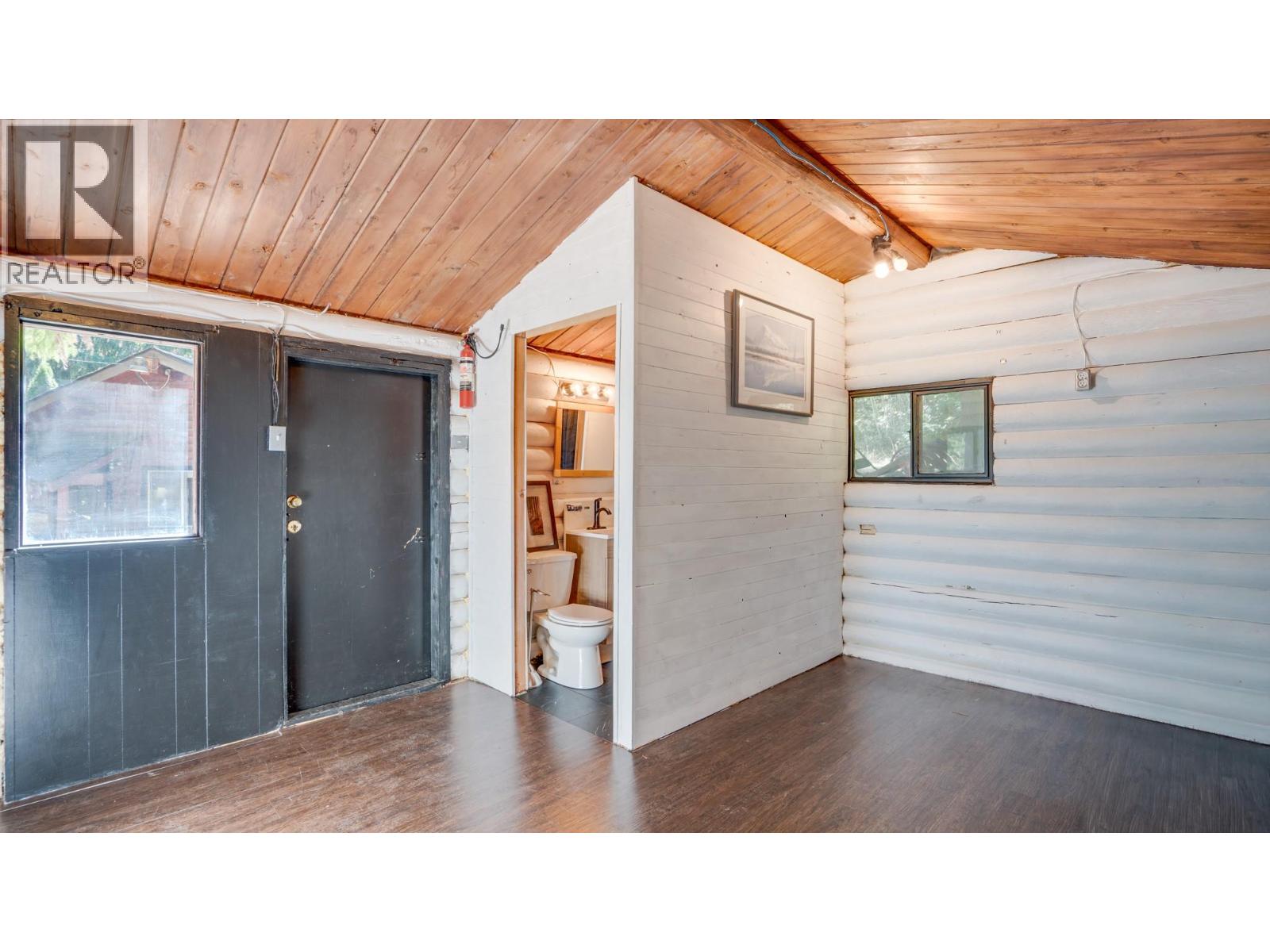 2452 Forest Drive, Blind Bay, British Columbia  V0E 1H2 - Photo 32 - 10401796