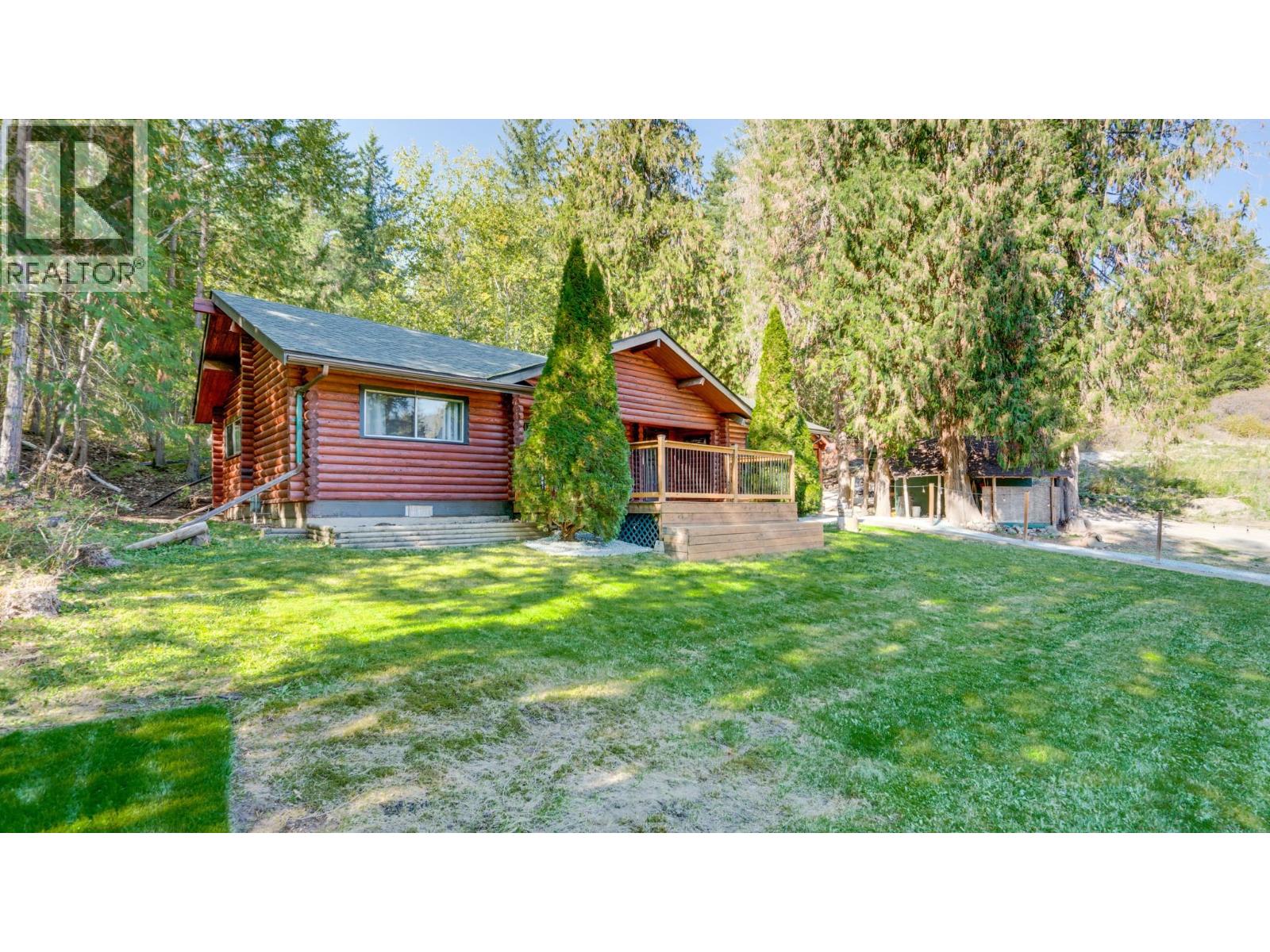 2452 Forest Drive, Blind Bay, British Columbia  V0E 1H2 - Photo 36 - 10401796