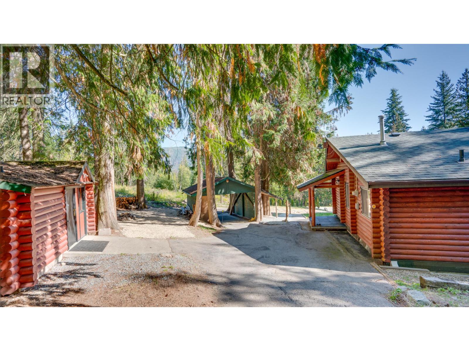 2452 Forest Drive, Blind Bay, British Columbia  V0E 1H2 - Photo 49 - 10401796