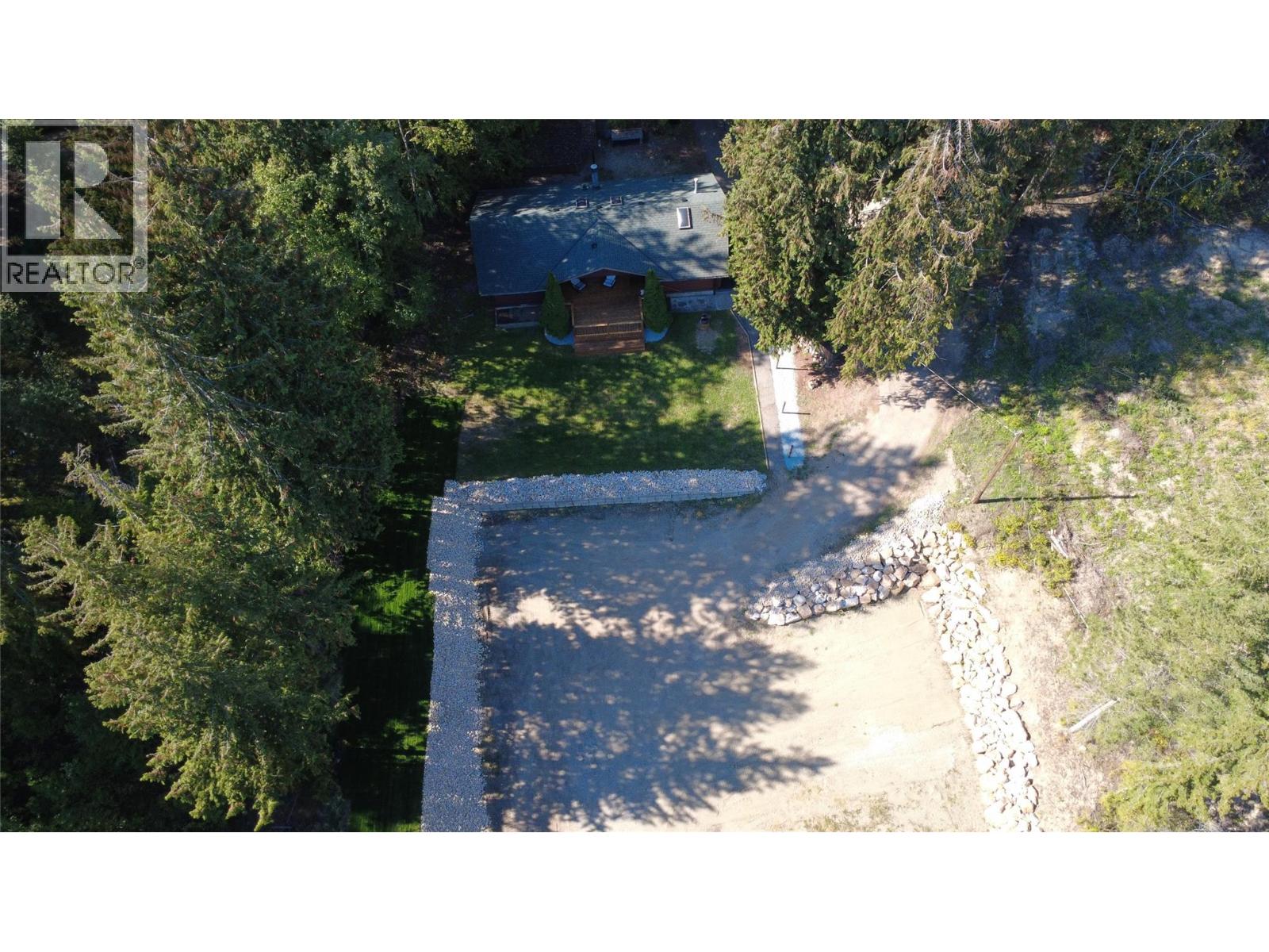 2452 Forest Drive, Blind Bay, British Columbia  V0E 1H2 - Photo 52 - 10401796